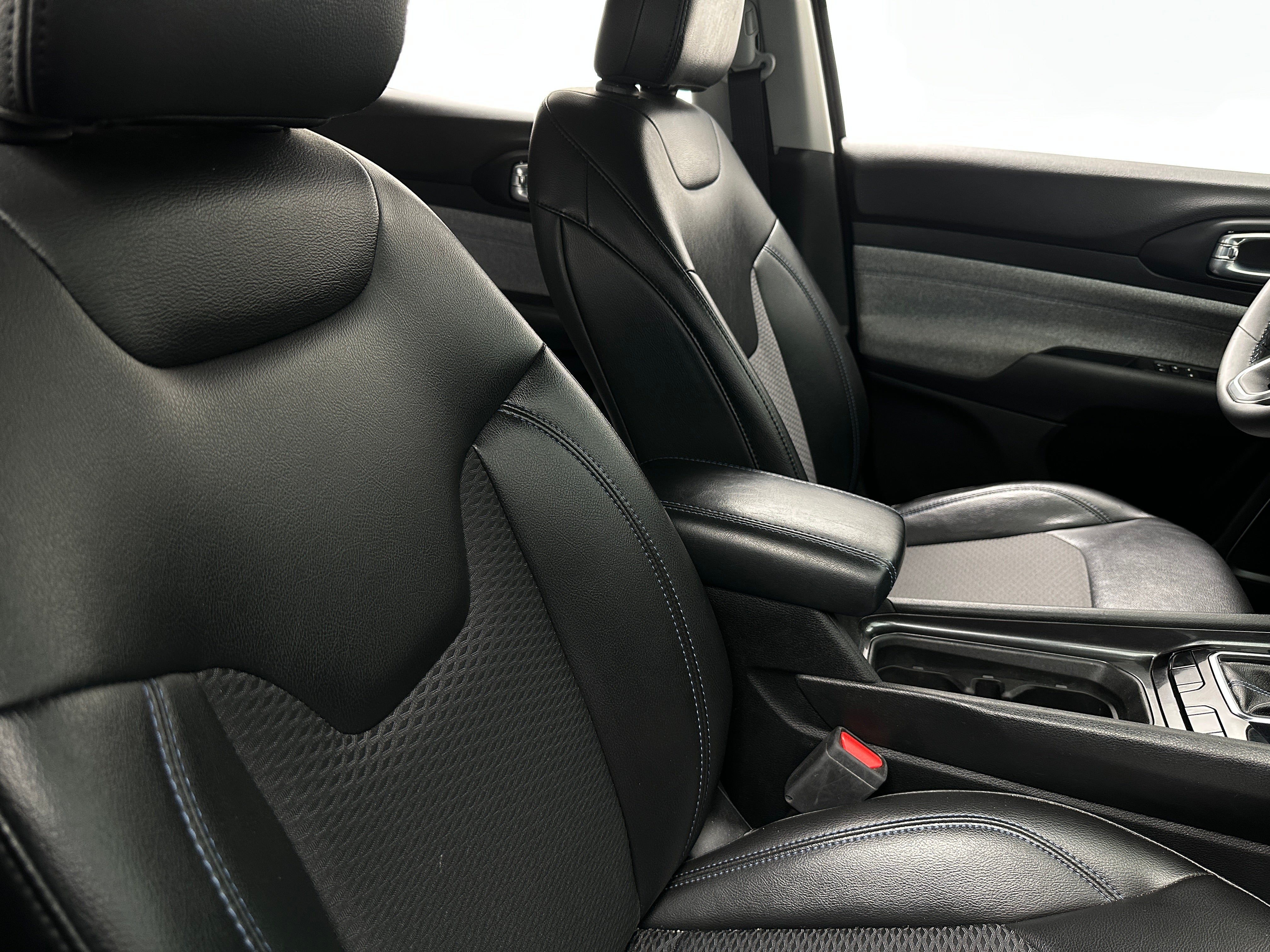 2022 Jeep Compass Latitude 2