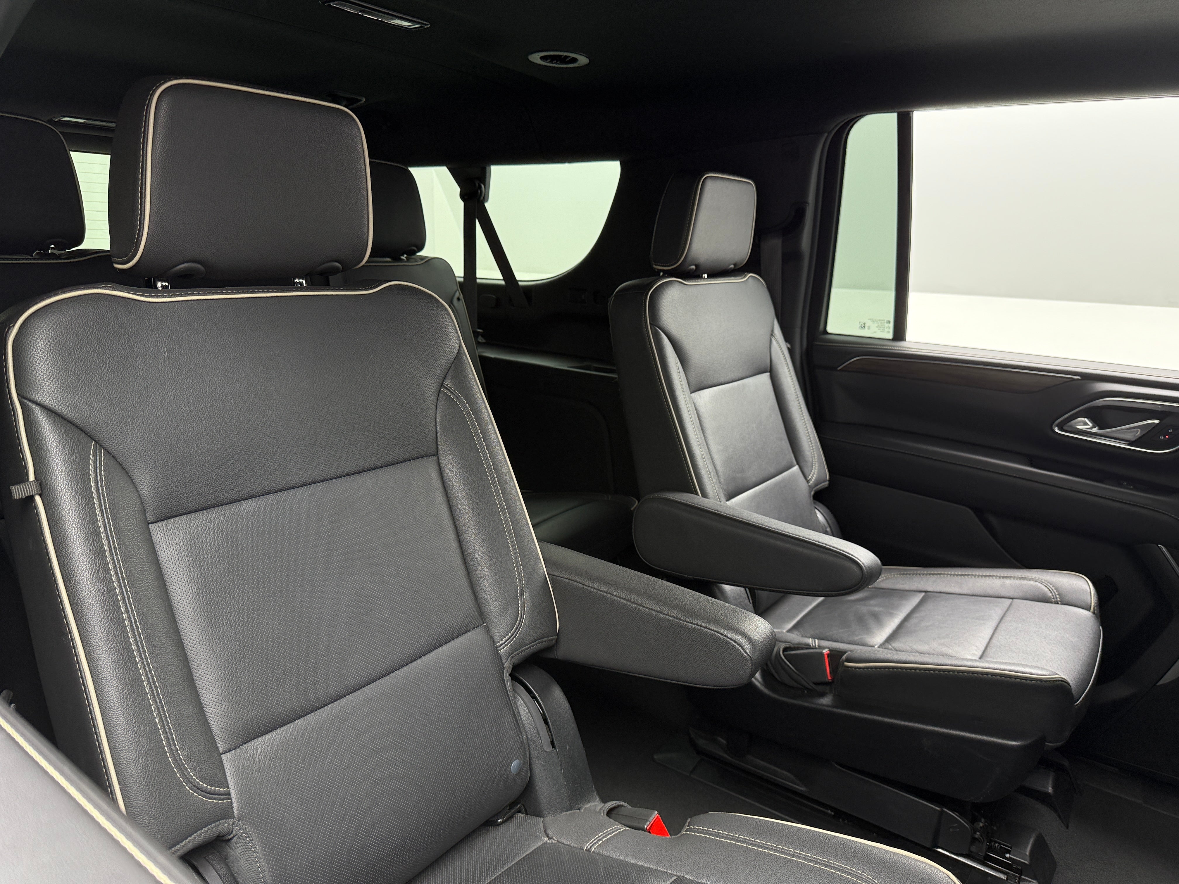 2023 Chevrolet Suburban Premier 5