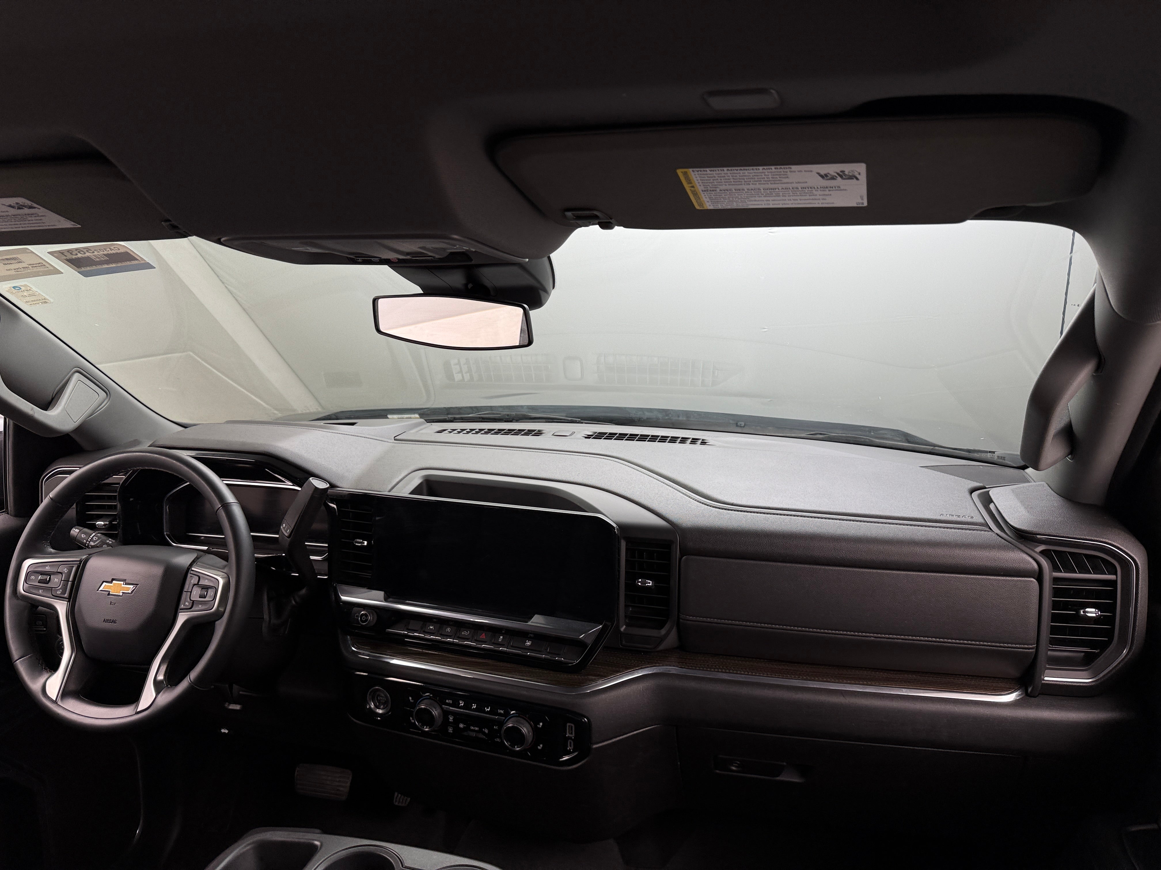 2023 Chevrolet Silverado 1500 LT 2