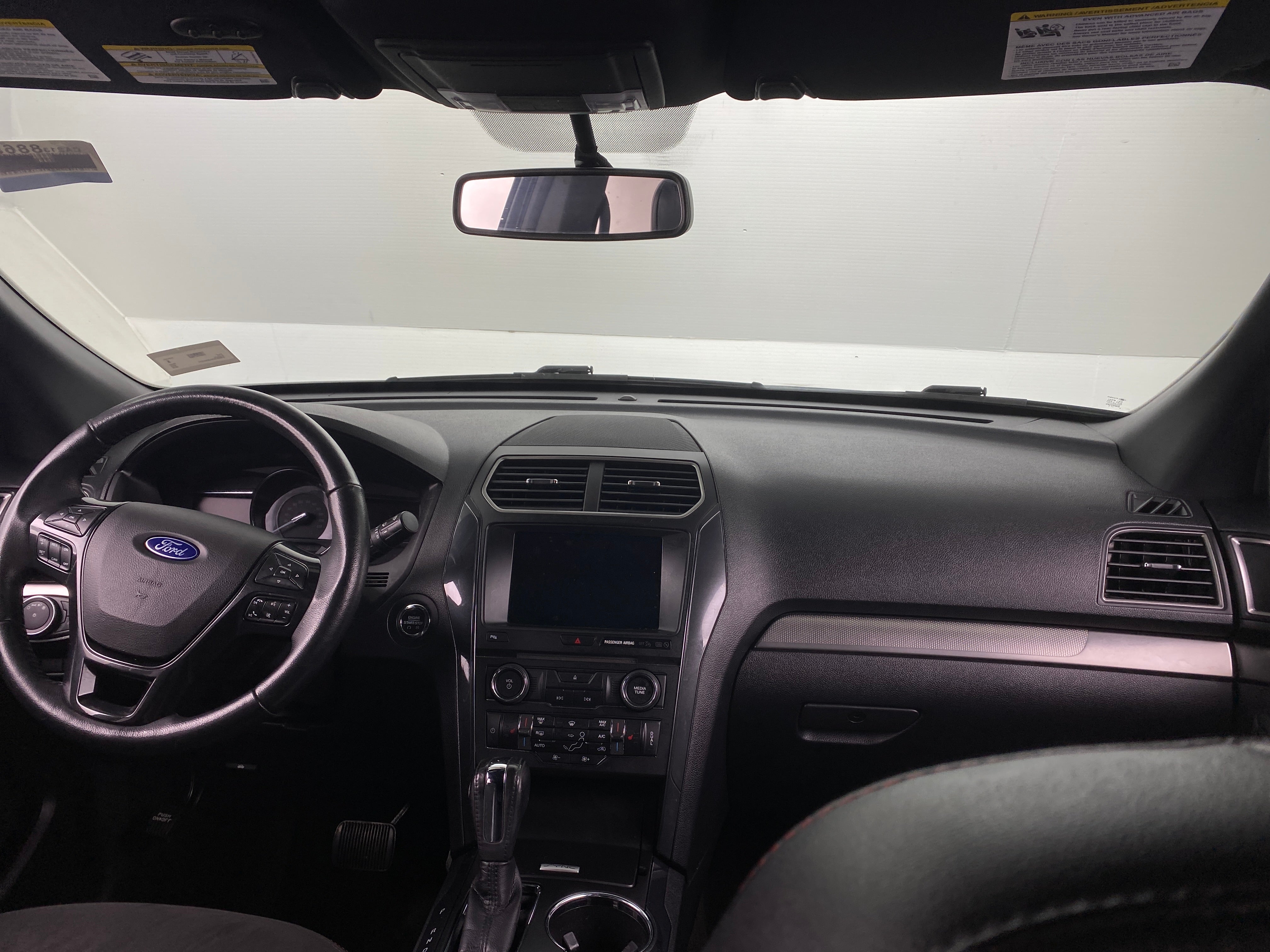 2018 Ford Explorer XLT 2