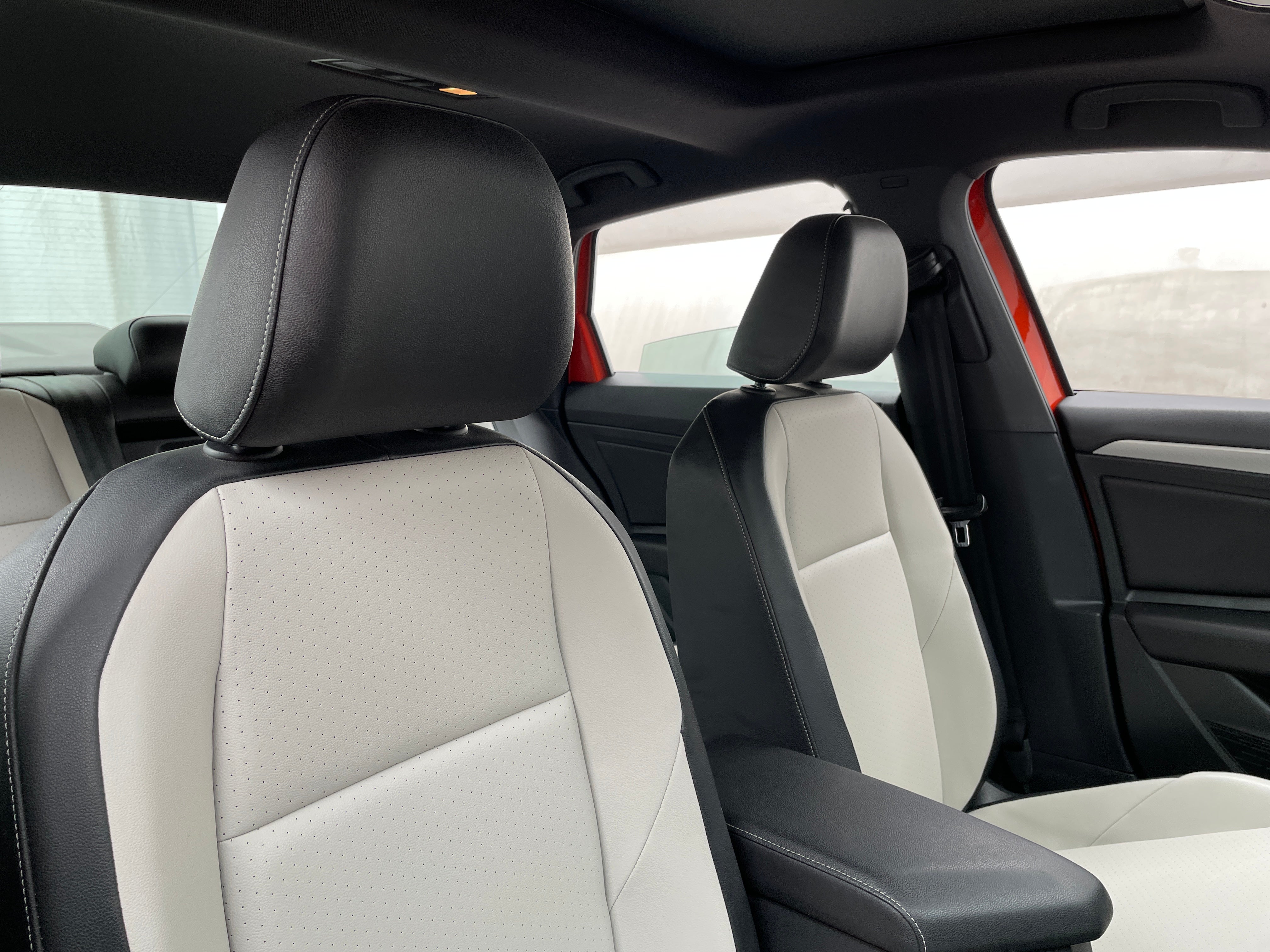 2019 Volkswagen Jetta R-Line 2