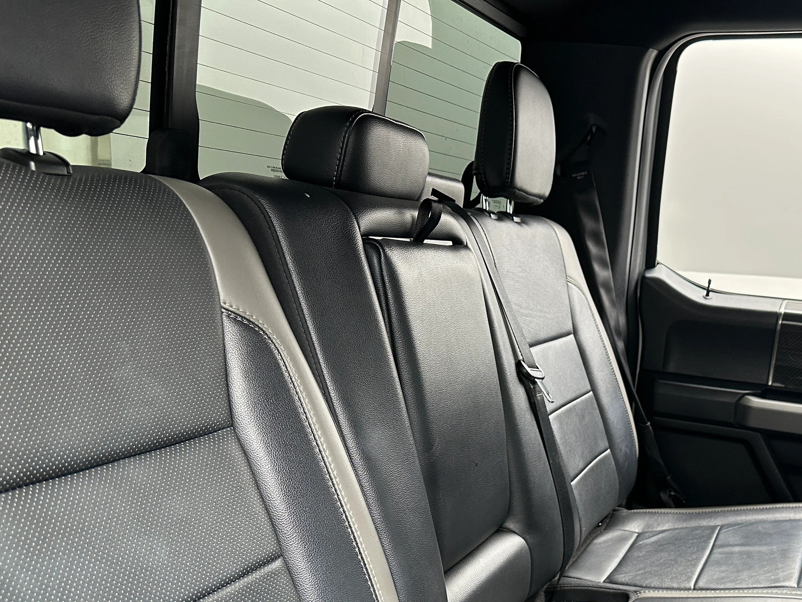 2018 Ford Econoline E-150 5