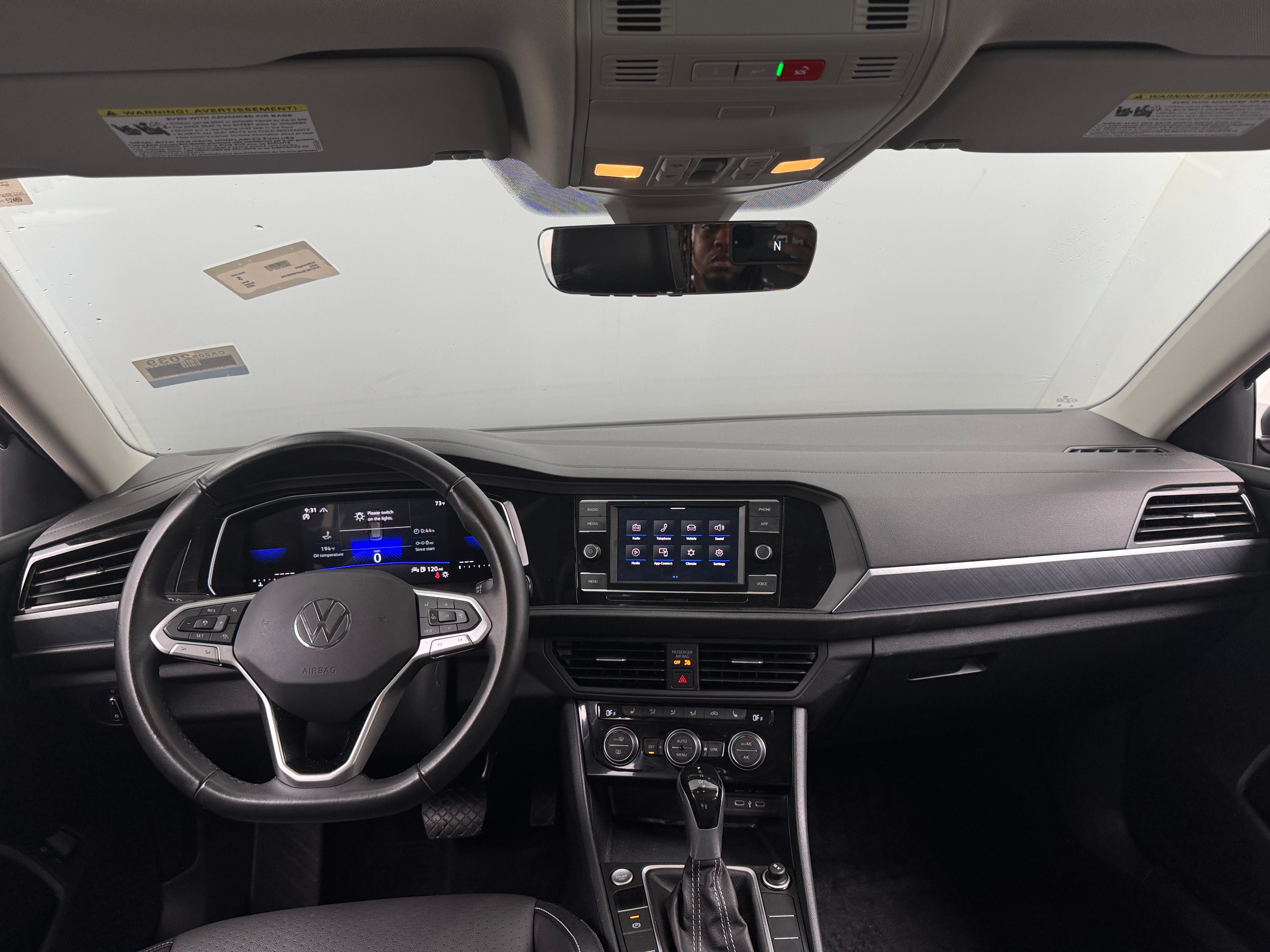 2023 Volkswagen Jetta SE 2