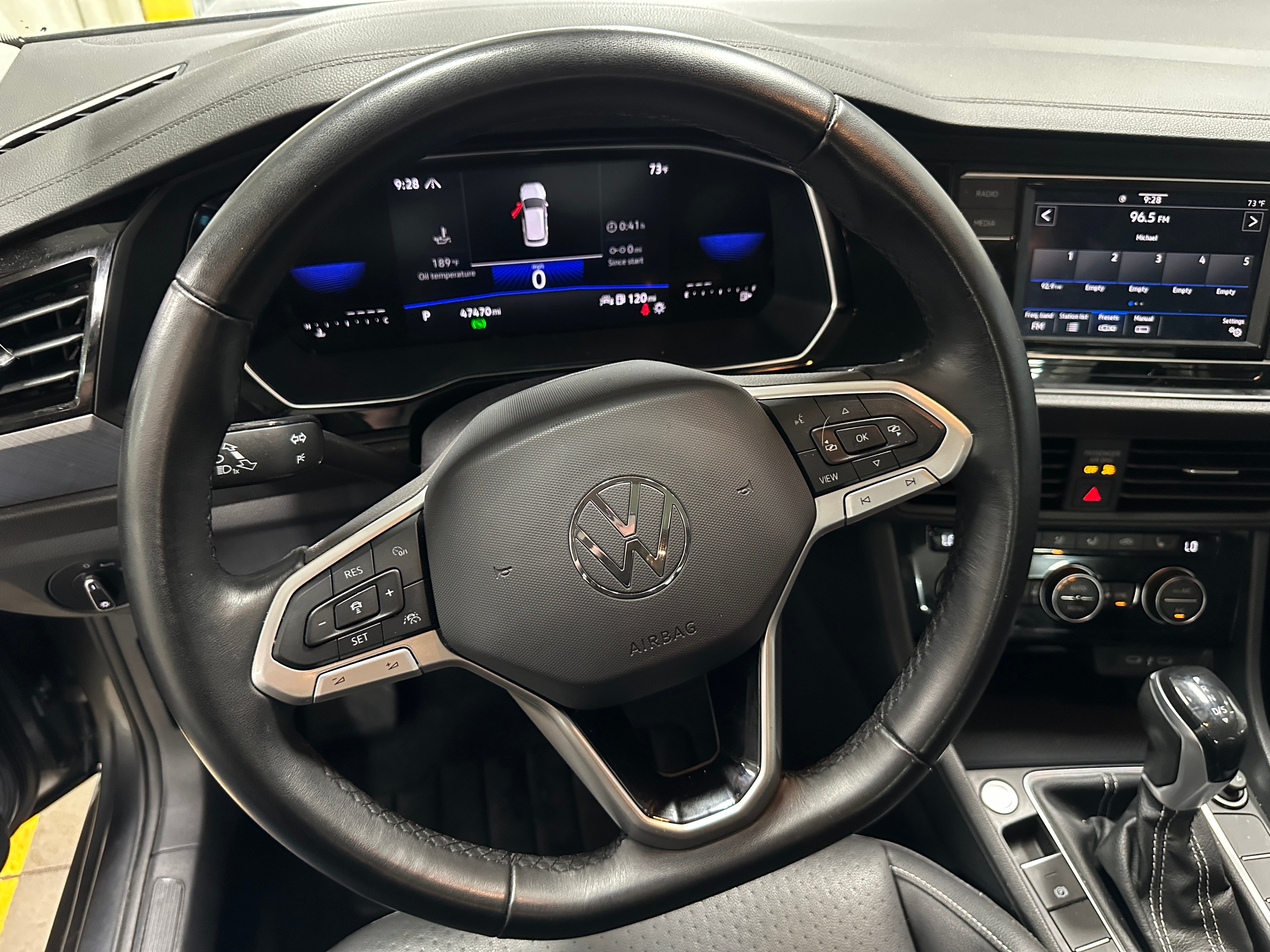 2023 Volkswagen Jetta SE 4