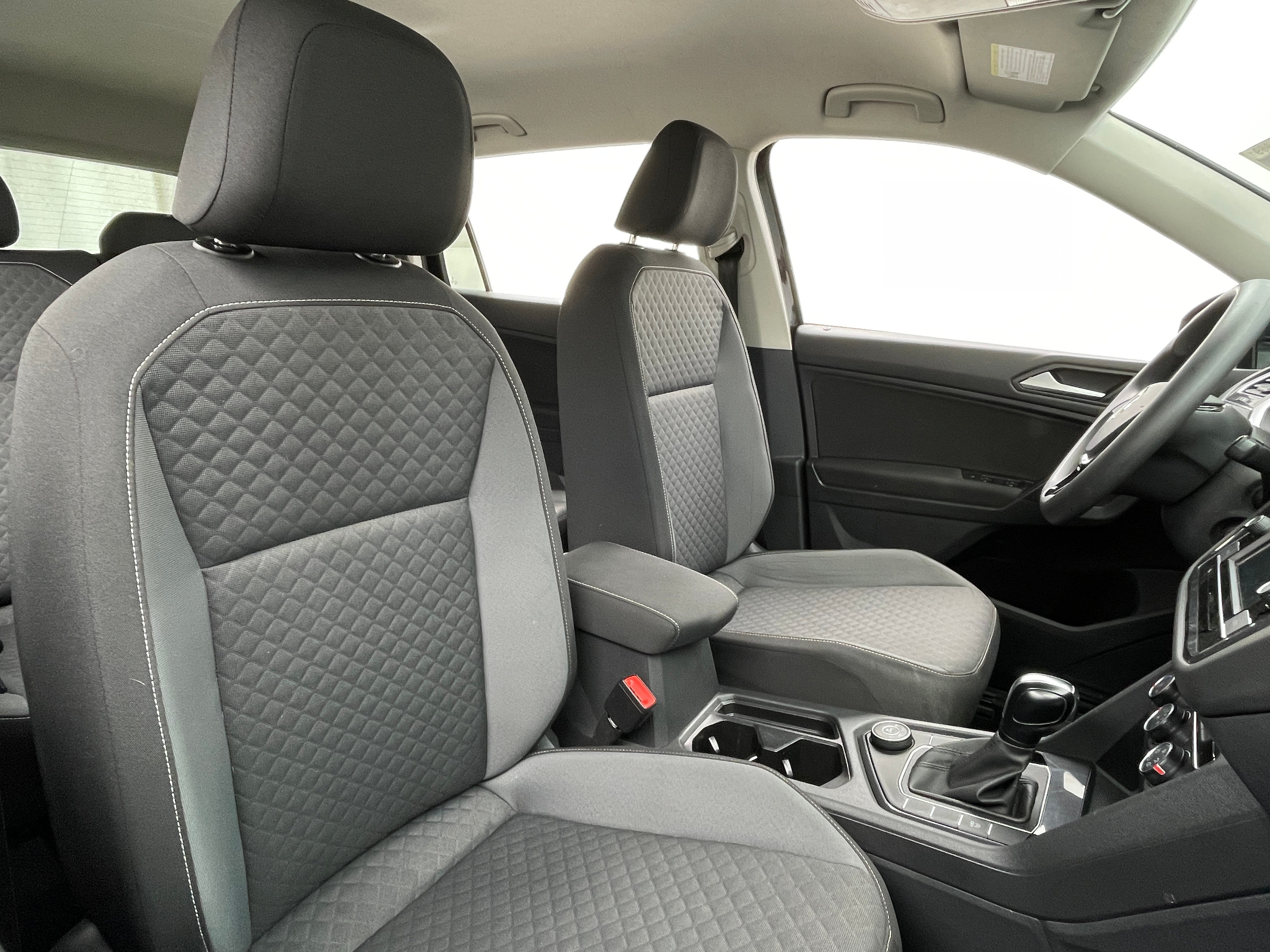 Thumbnail: 2021 Volkswagen Tiguan - 2