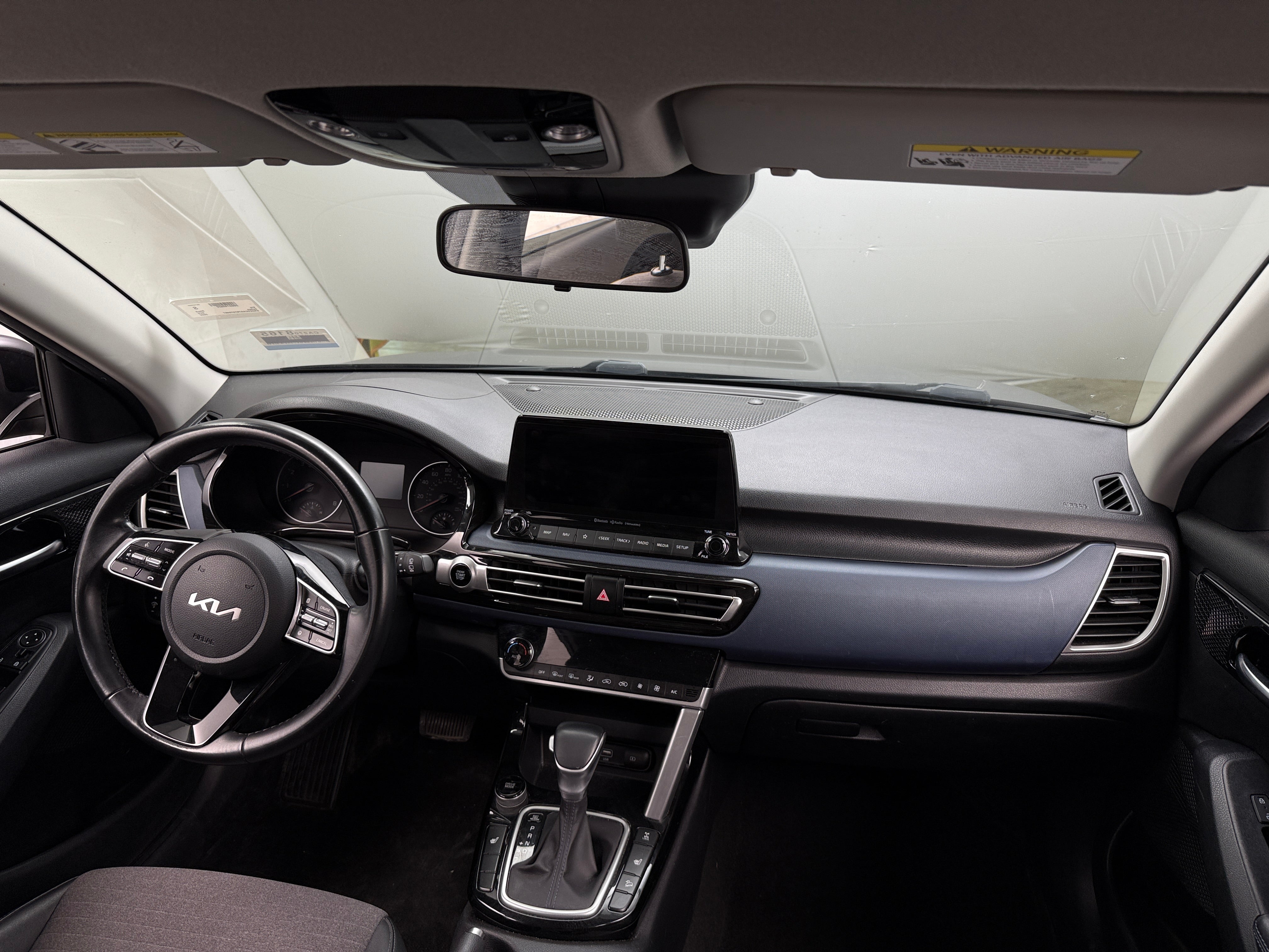 2022 Kia Seltos S 2