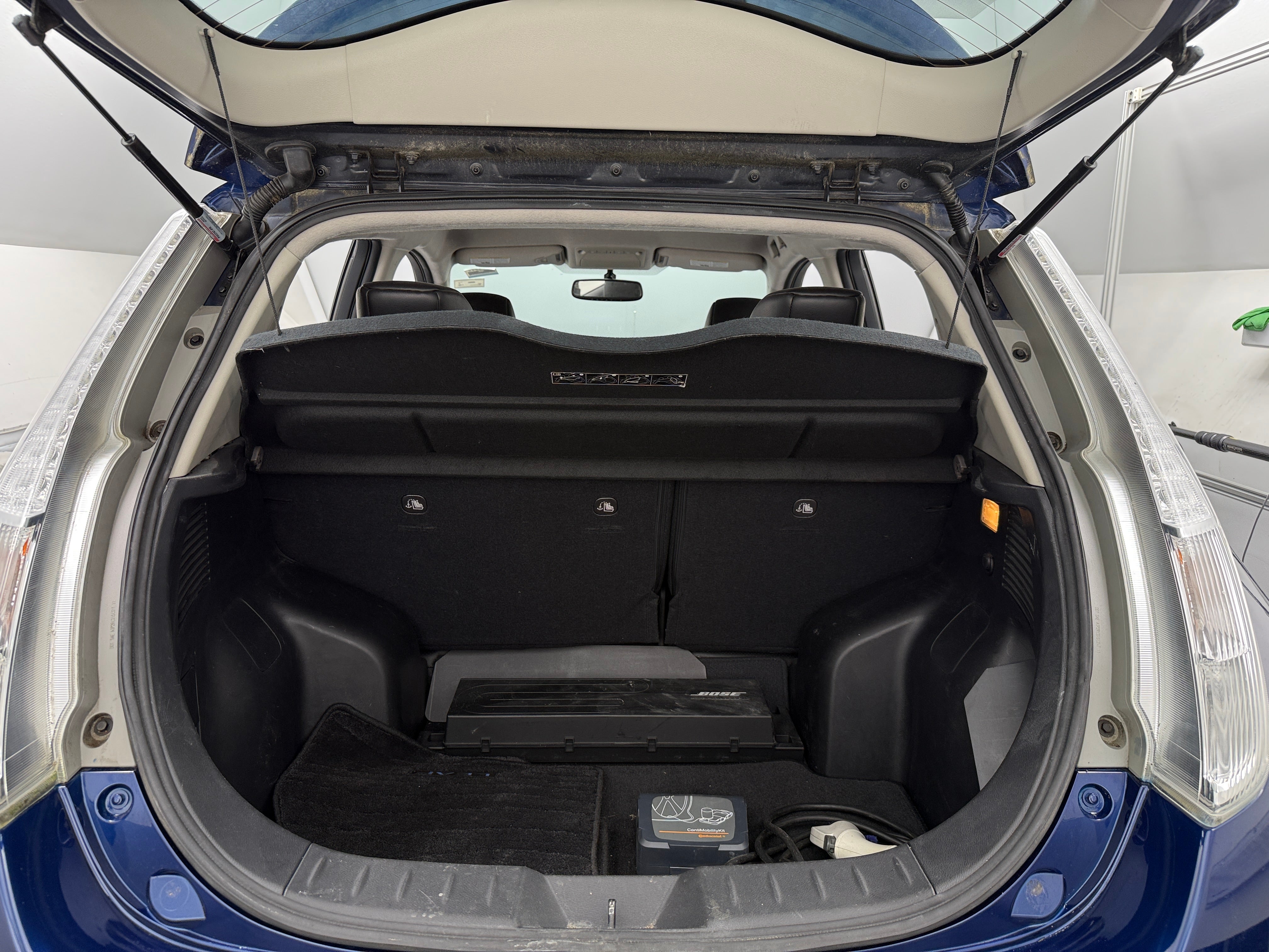 2017 Nissan Leaf SL 6