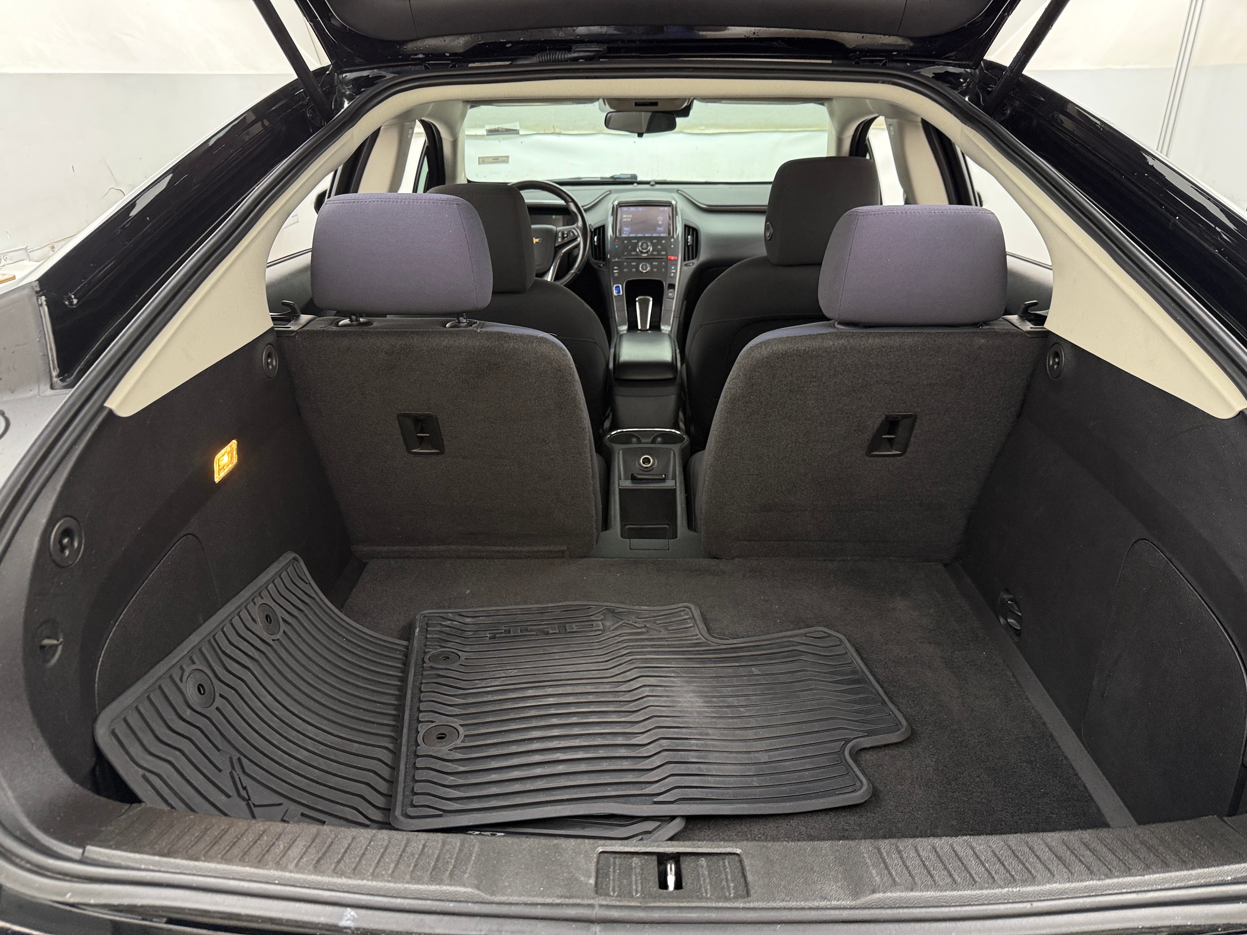2015 Chevrolet Volt Base 7