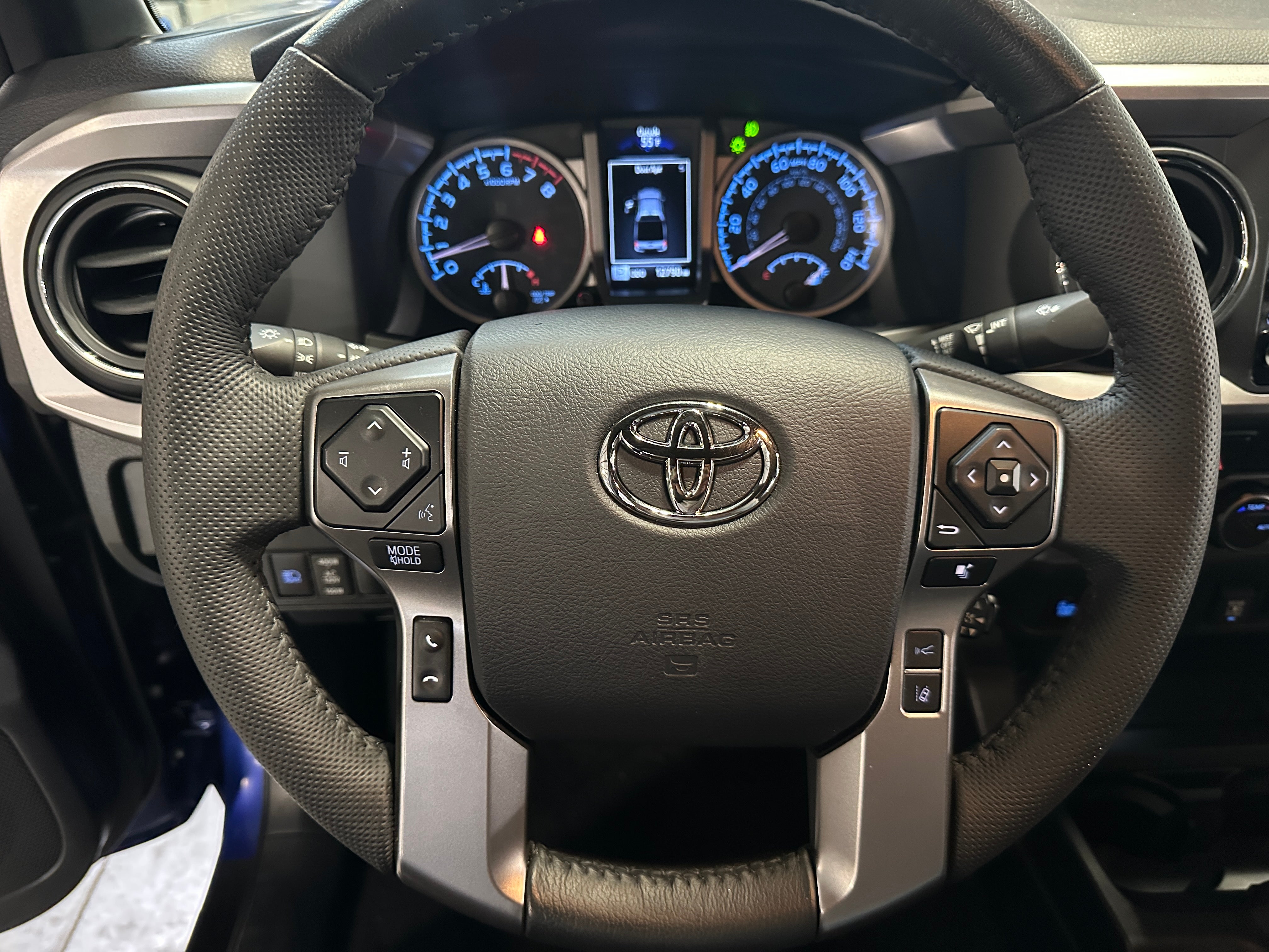 2023 Toyota Tacoma Limited 4