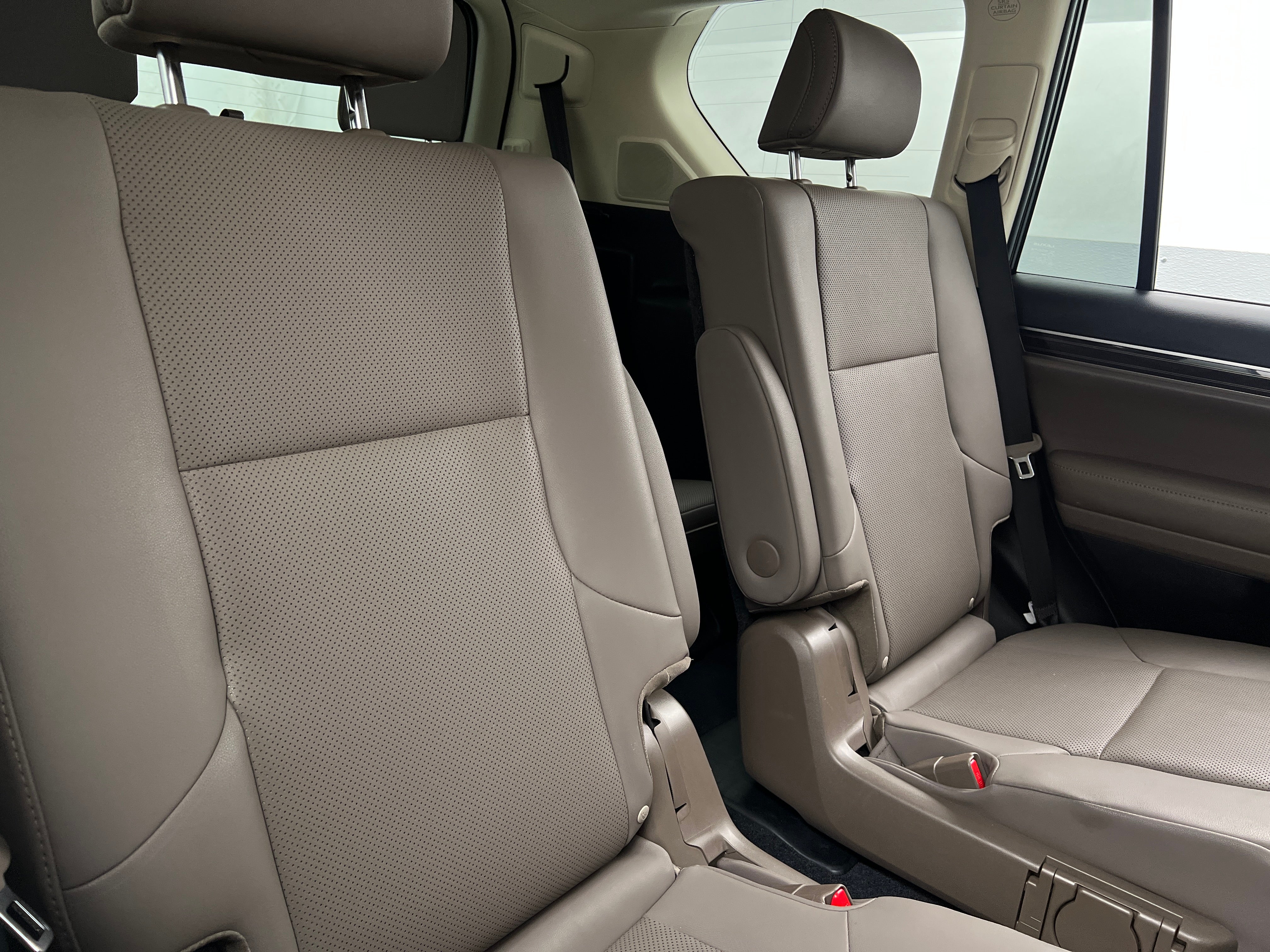 2023 Lexus GX 460 5