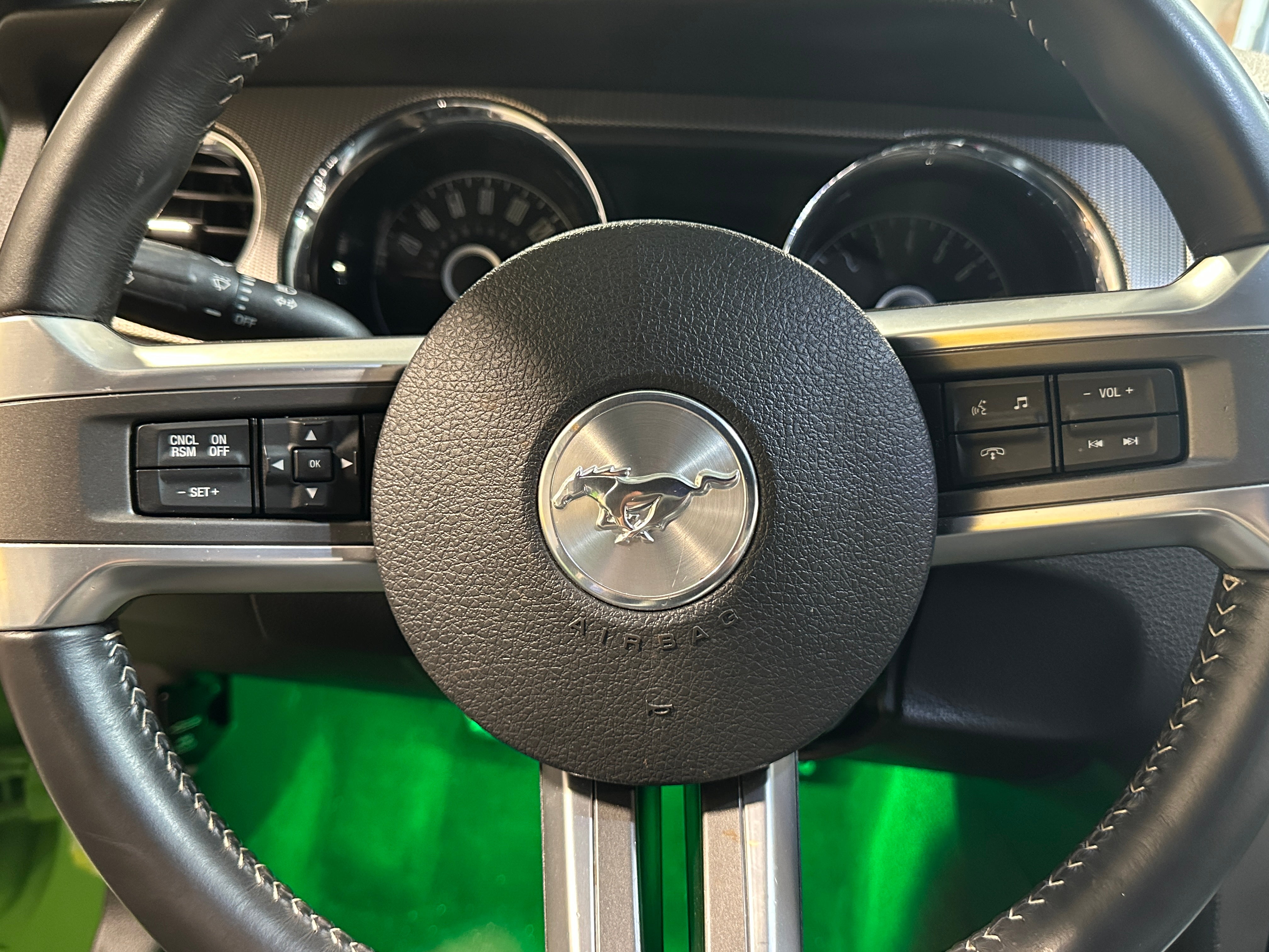 2014 Ford Mustang GT Premium 3
