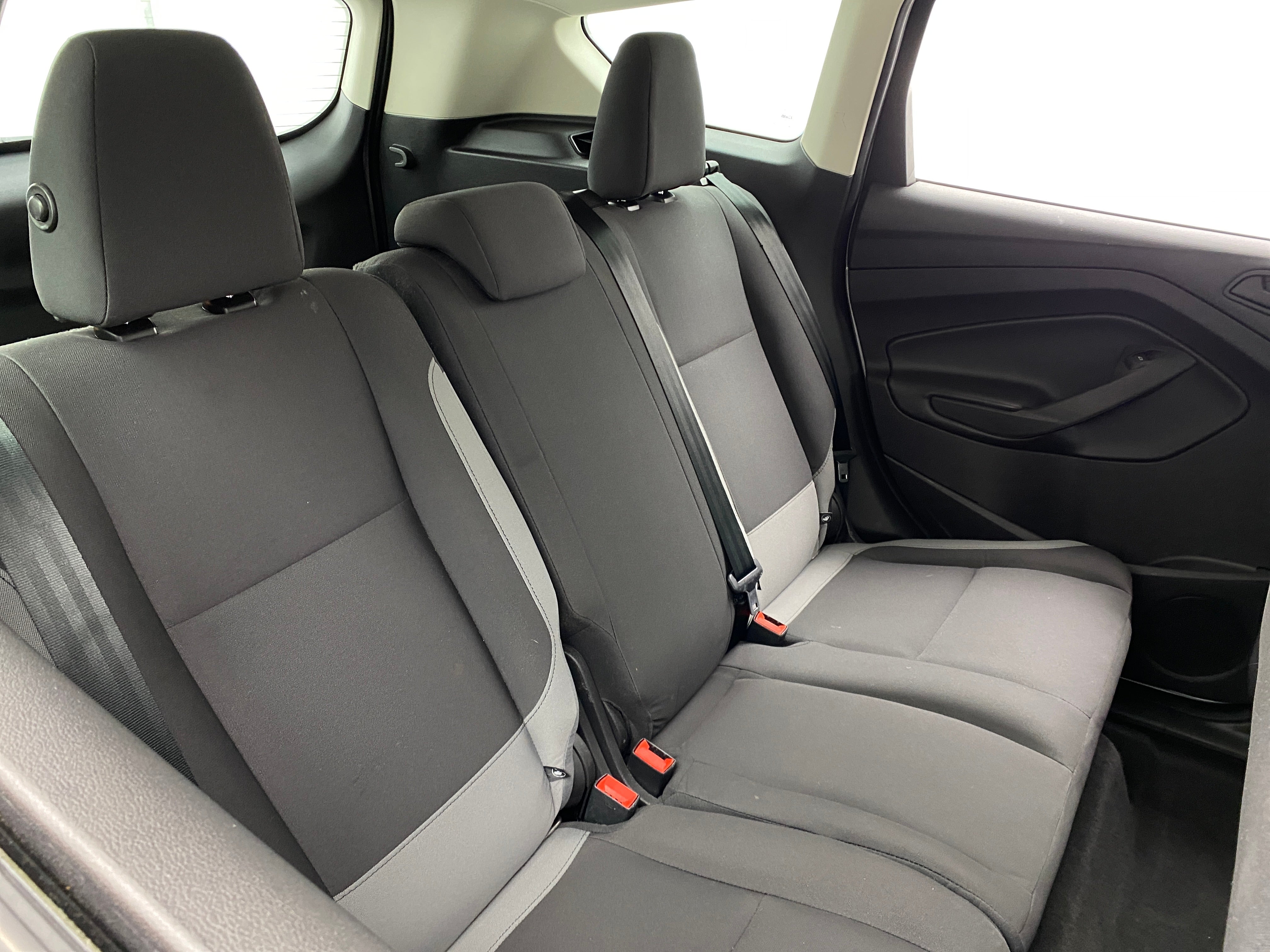 2014 Ford Escape S 6