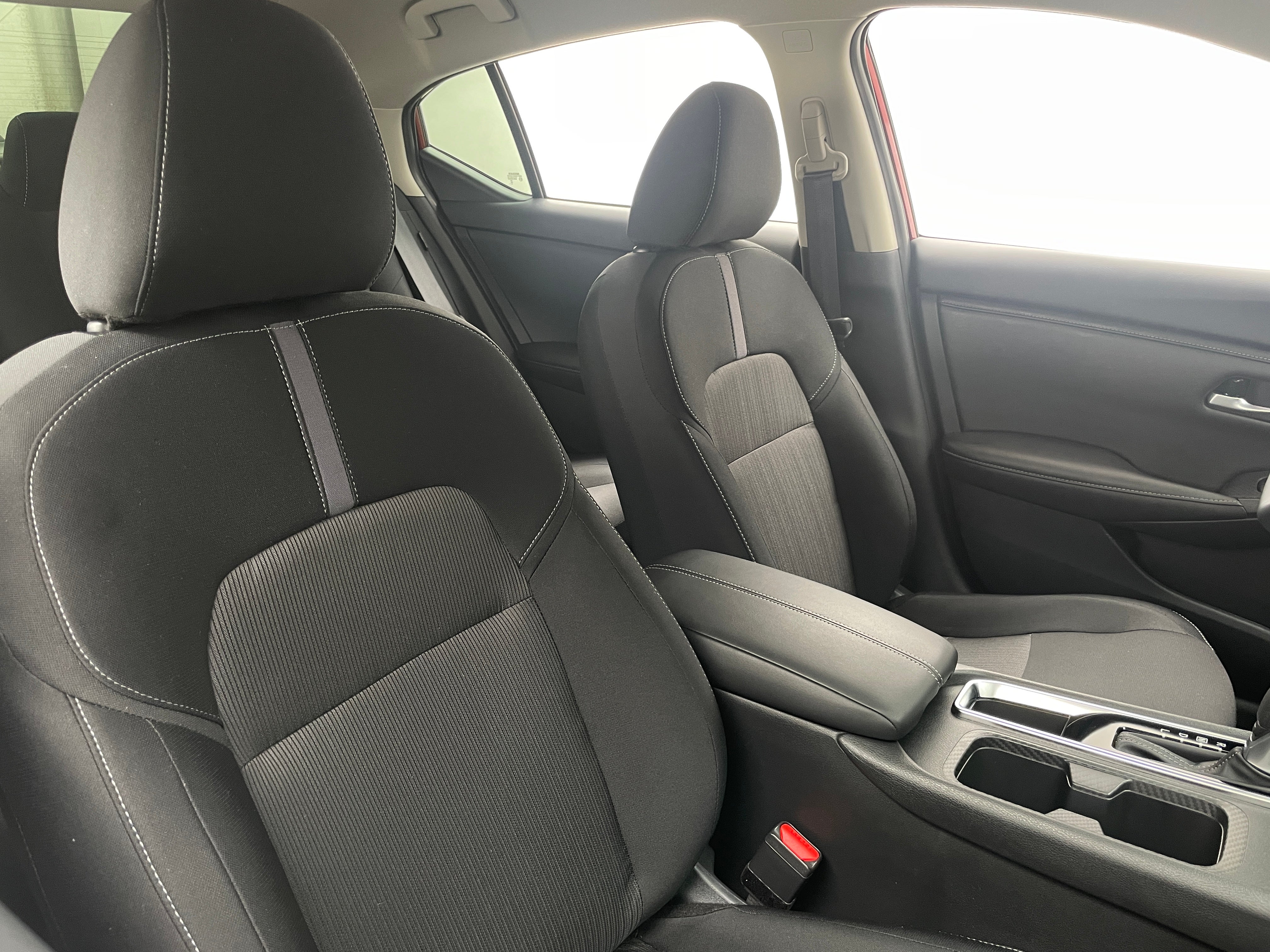 2025 Nissan Sentra SV 2