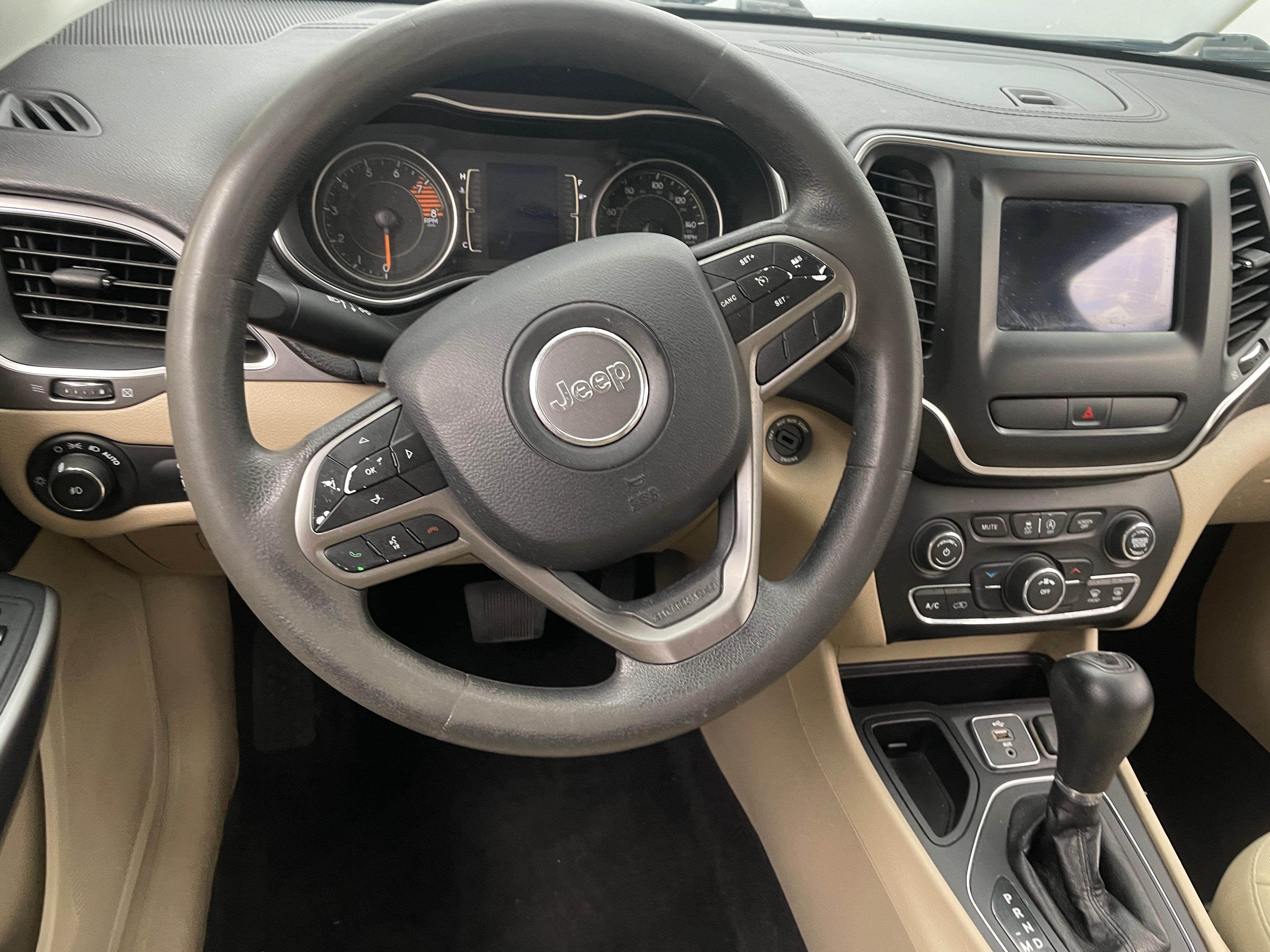 2019 Jeep Cherokee Latitude 5