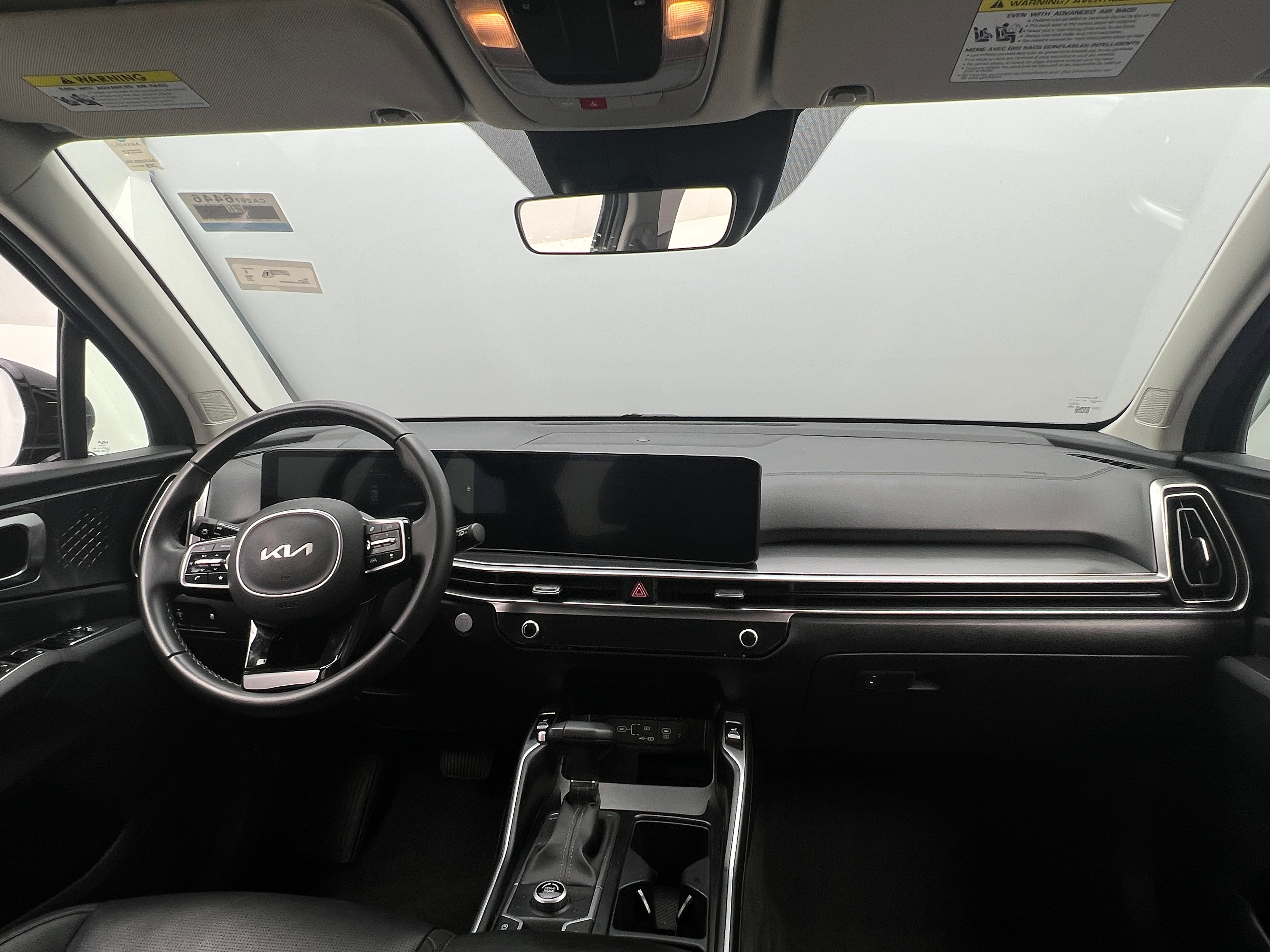 2024 Kia Sorento S 2