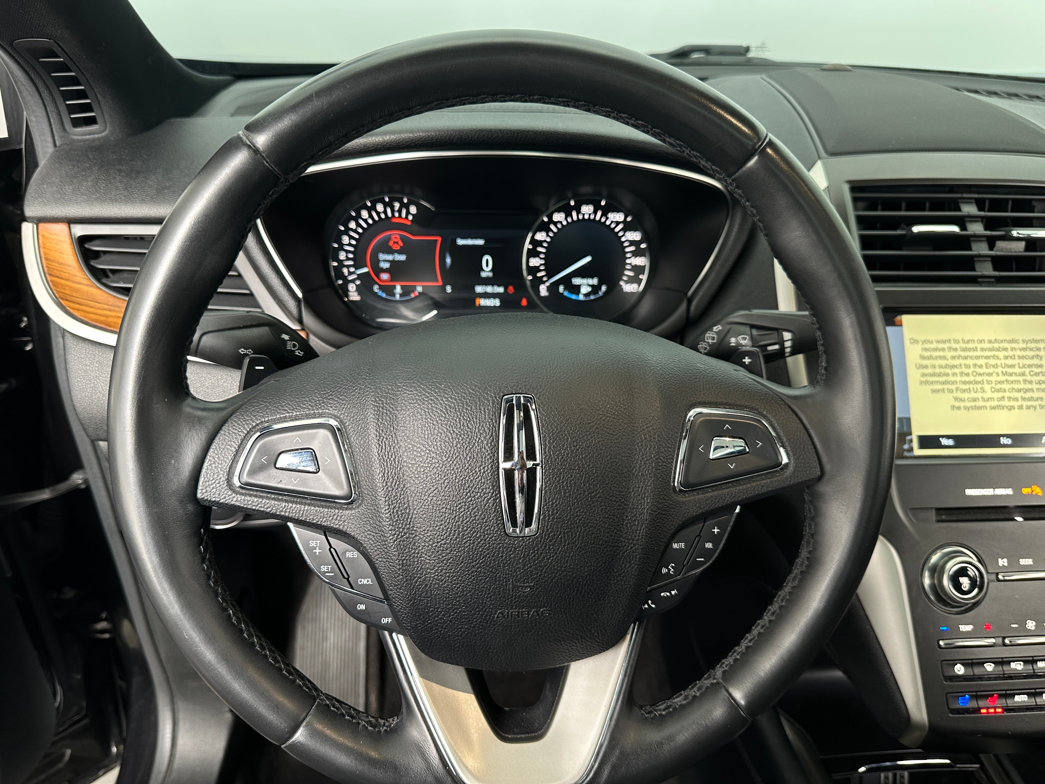 2017 Lincoln MKC Reserve 4