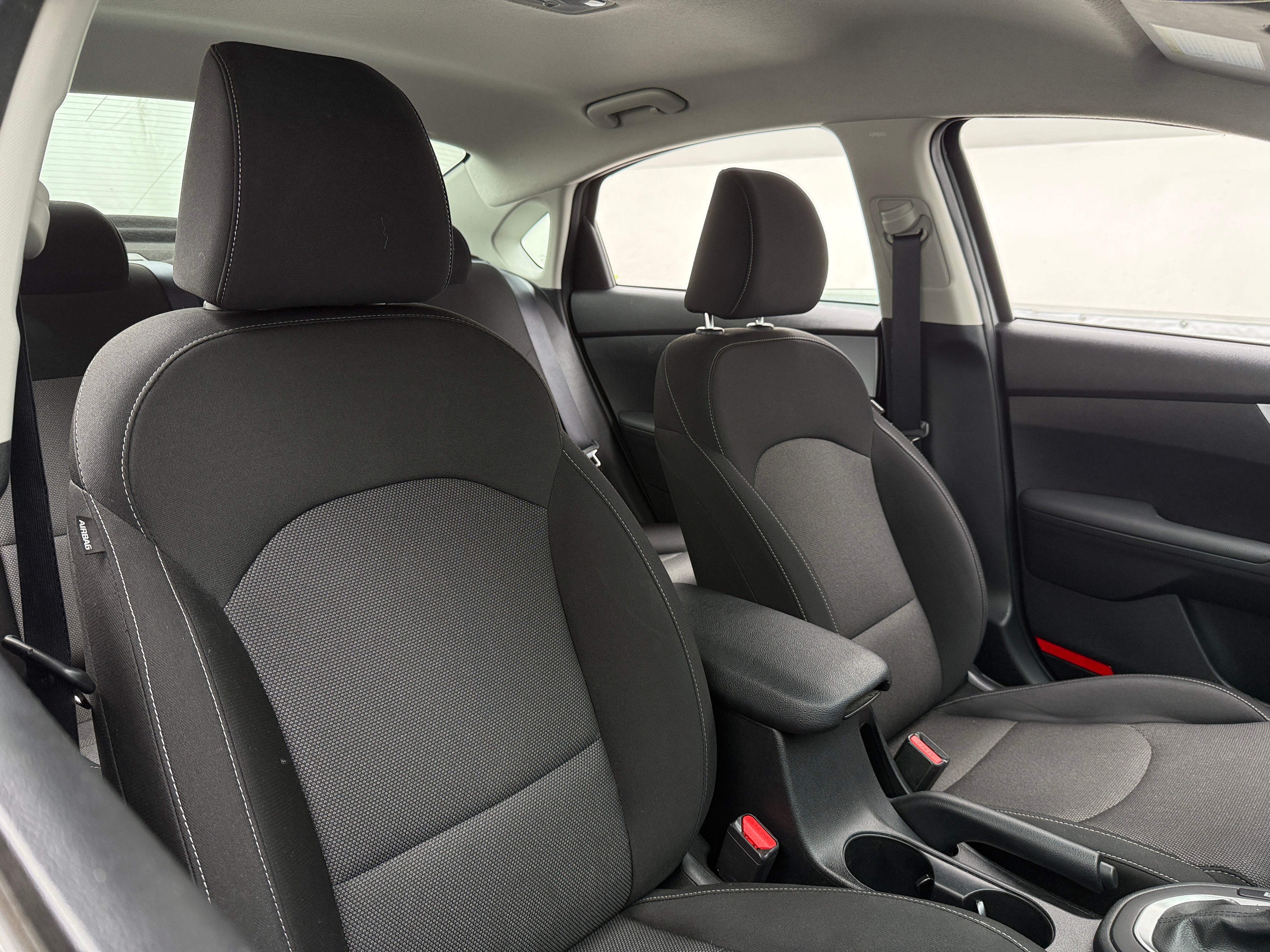 2024 Kia Forte LXS 2
