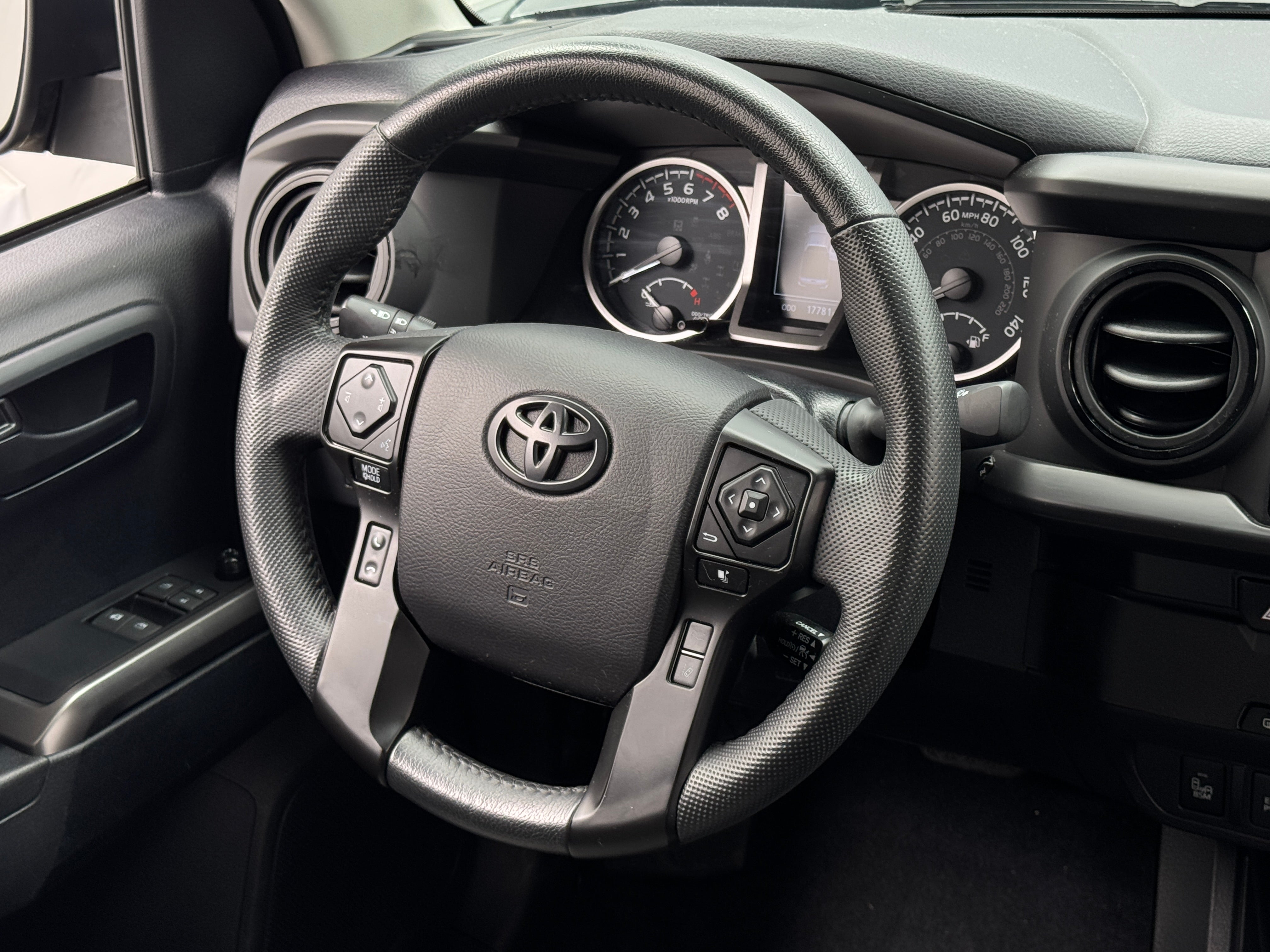2020 Toyota Tacoma SR5 5