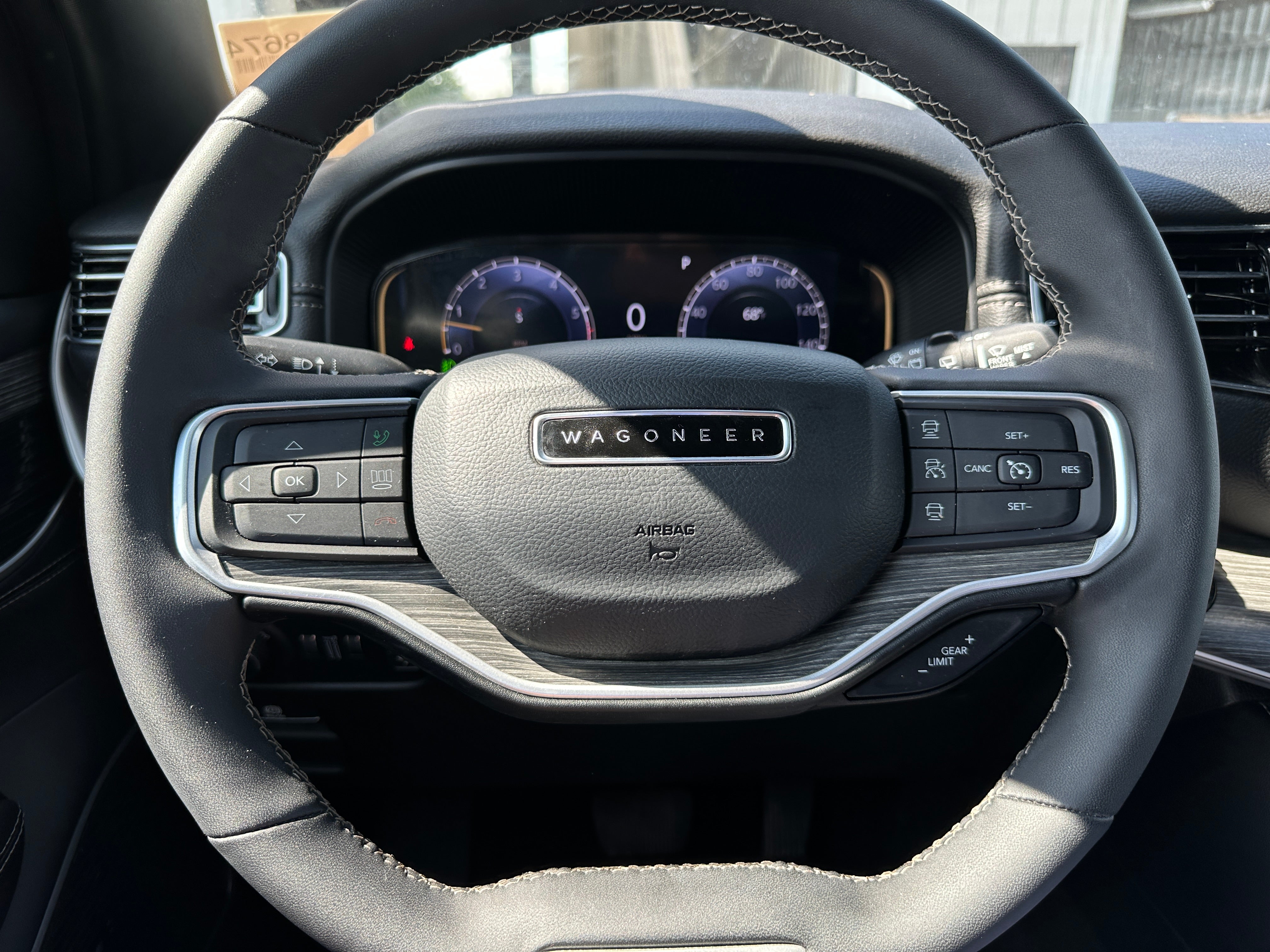 2024 Jeep Wagoneer Series II 4