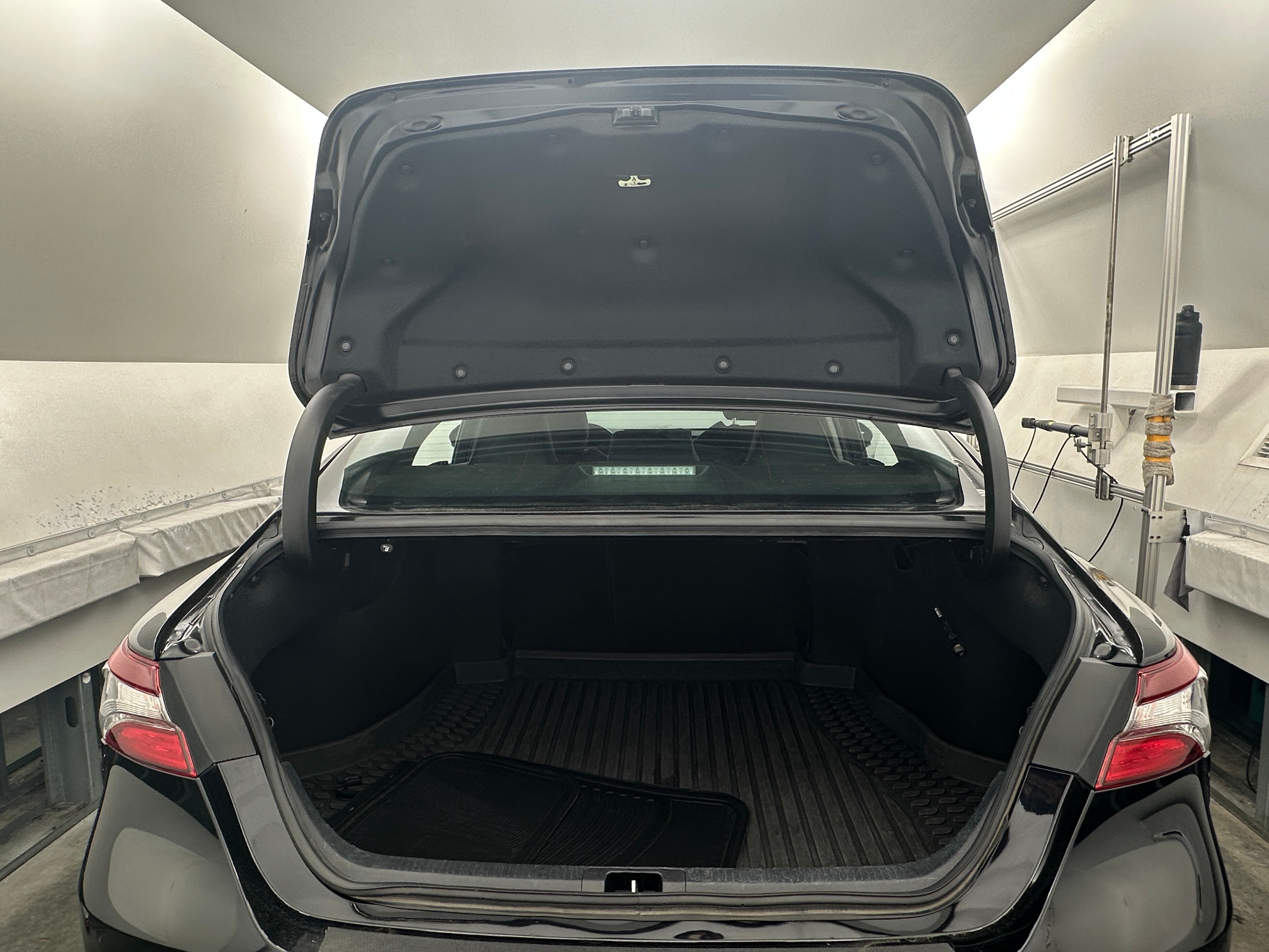 2023 Toyota Camry SE 7
