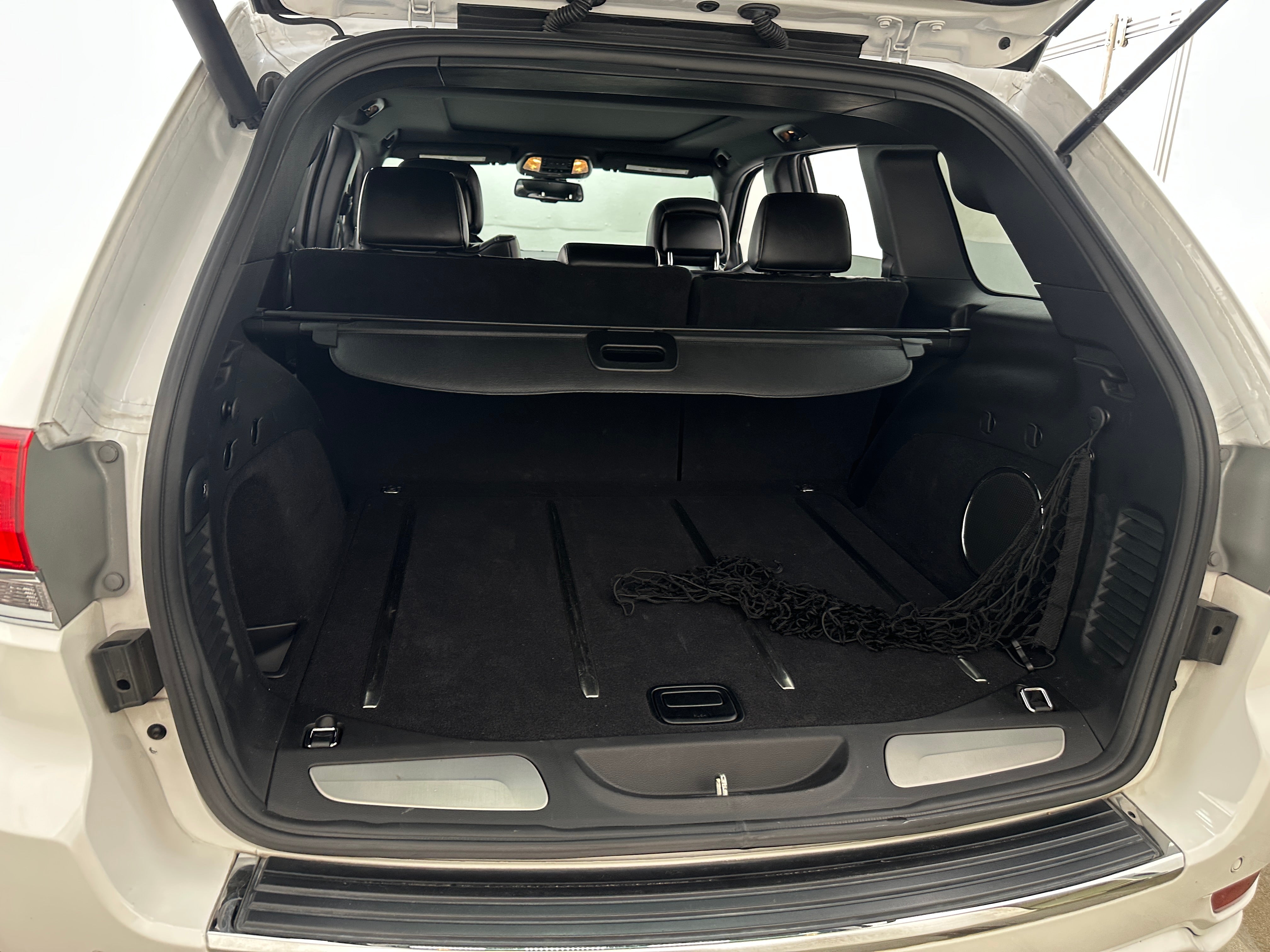 2015 Jeep Grand Cherokee Overland 6