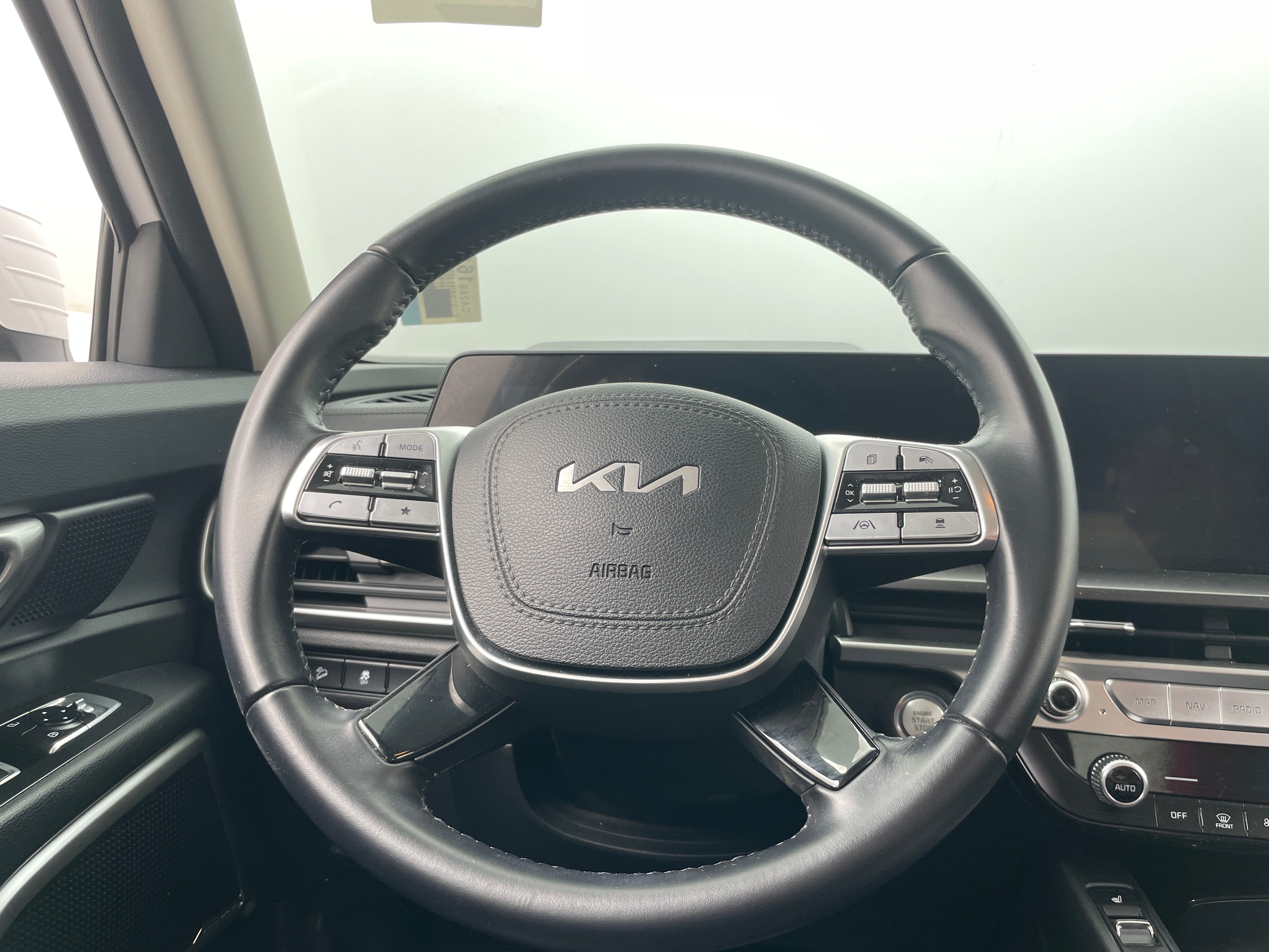 2023 Kia Telluride S 4