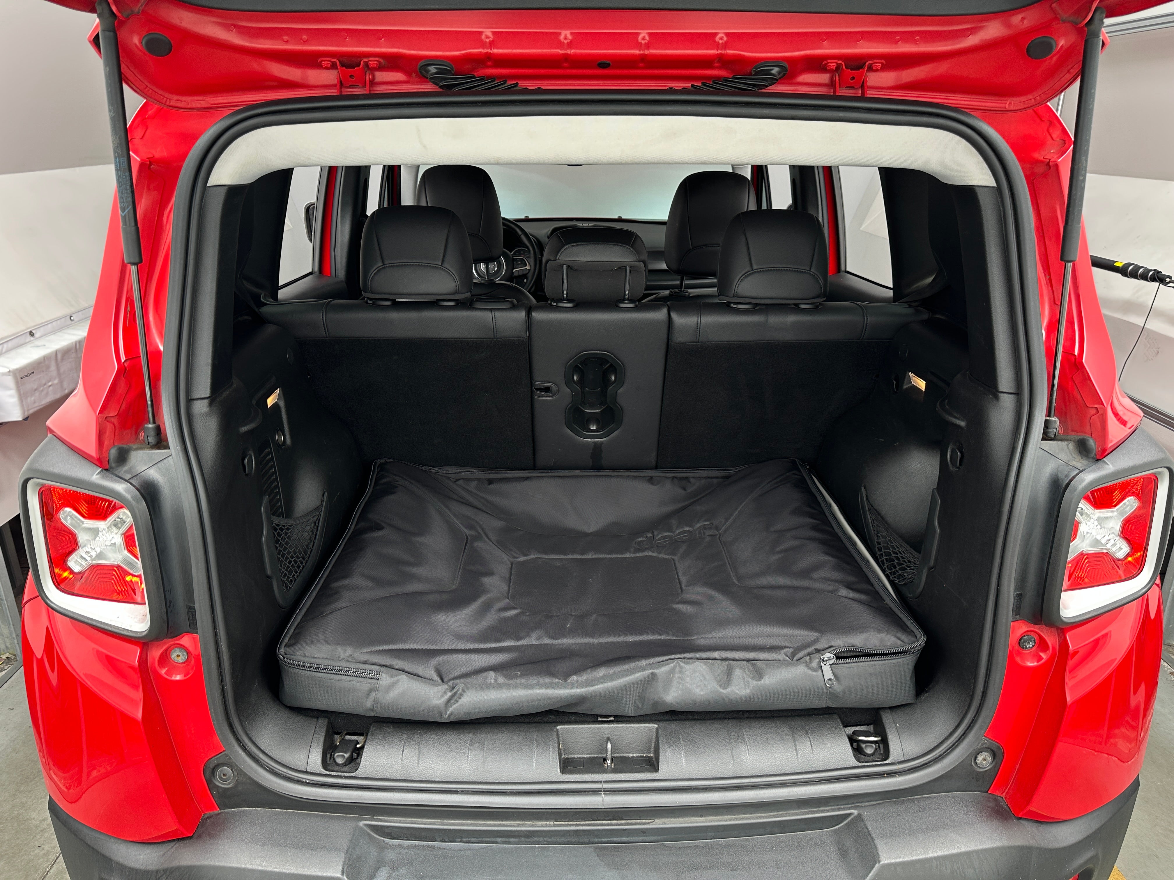2016 Jeep Renegade Limited 6
