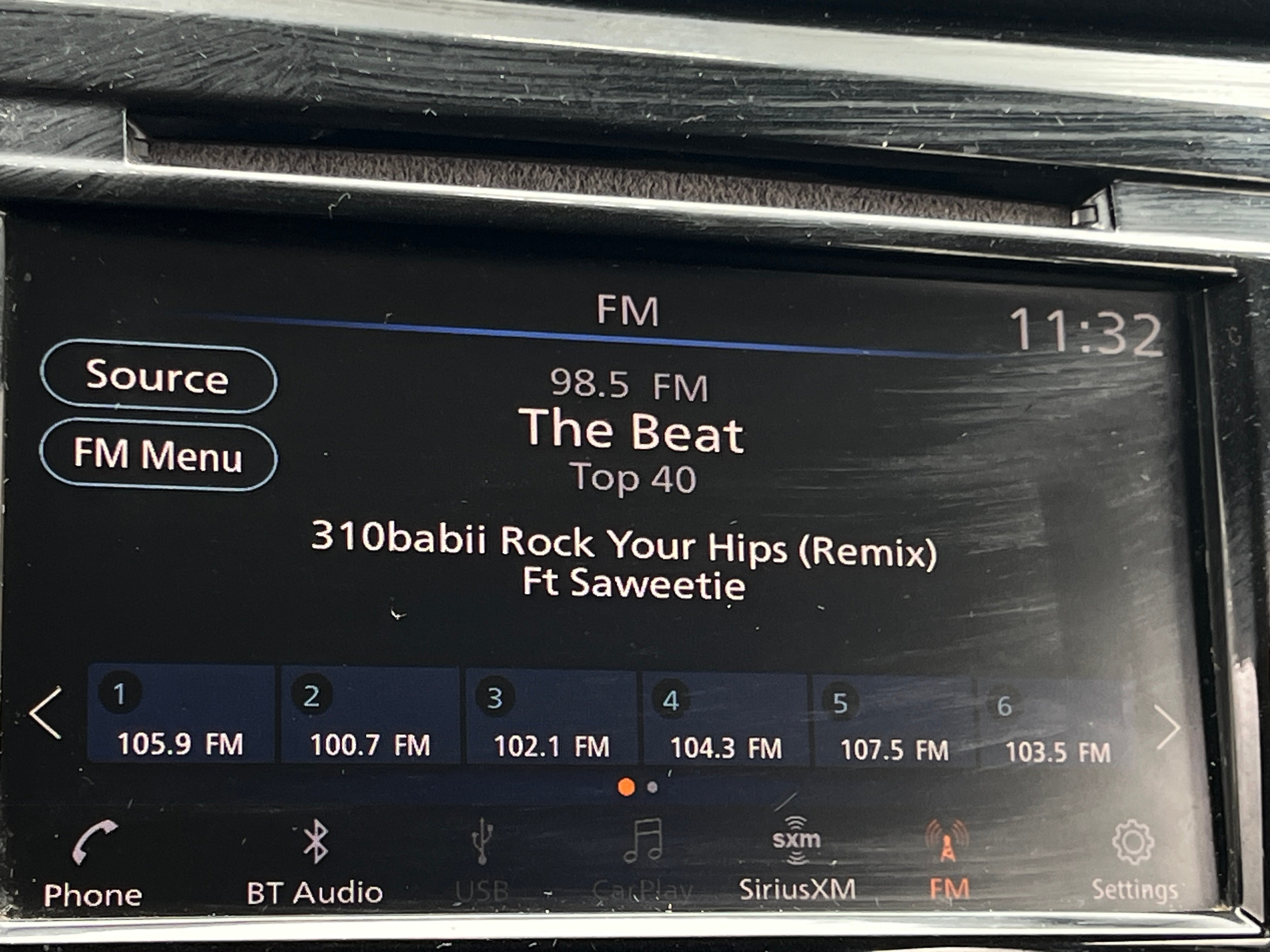 2018 Nissan Rogue SV 4