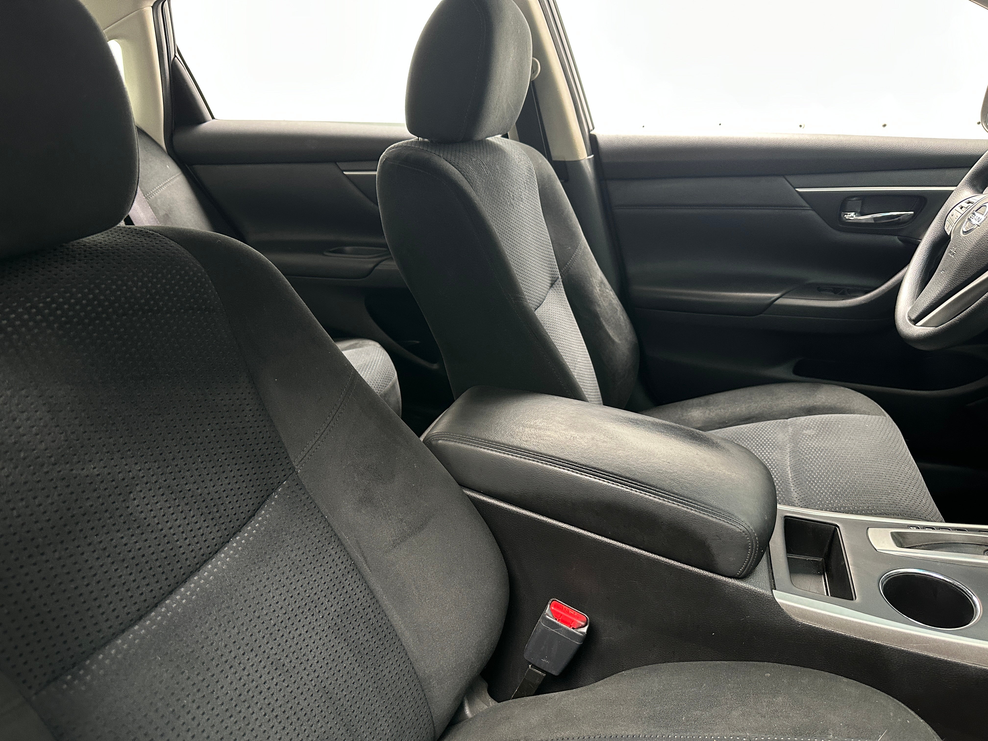 2015 Nissan Altima S 2