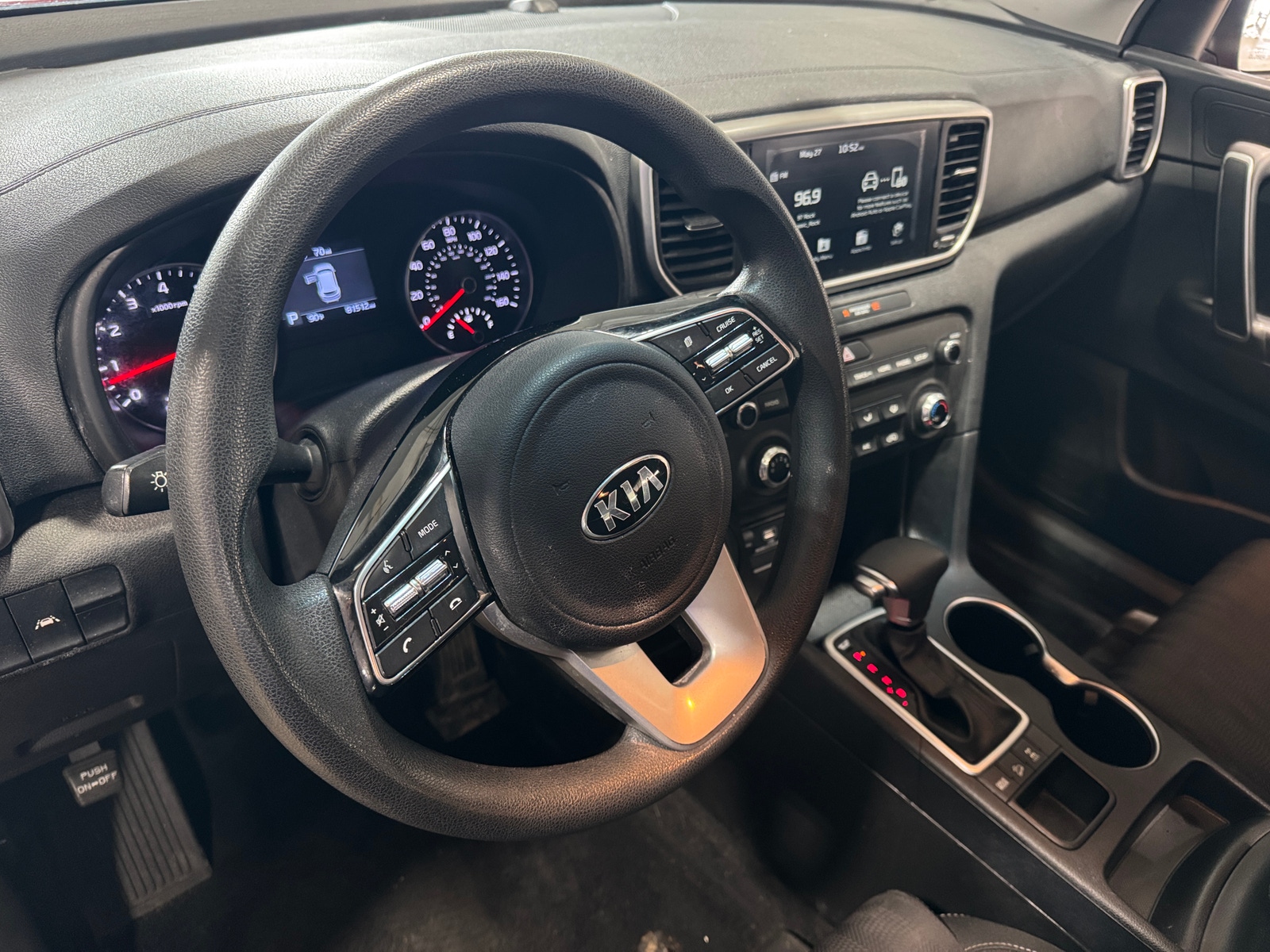 Thumbnail: 2020 Kia Sportage - 3