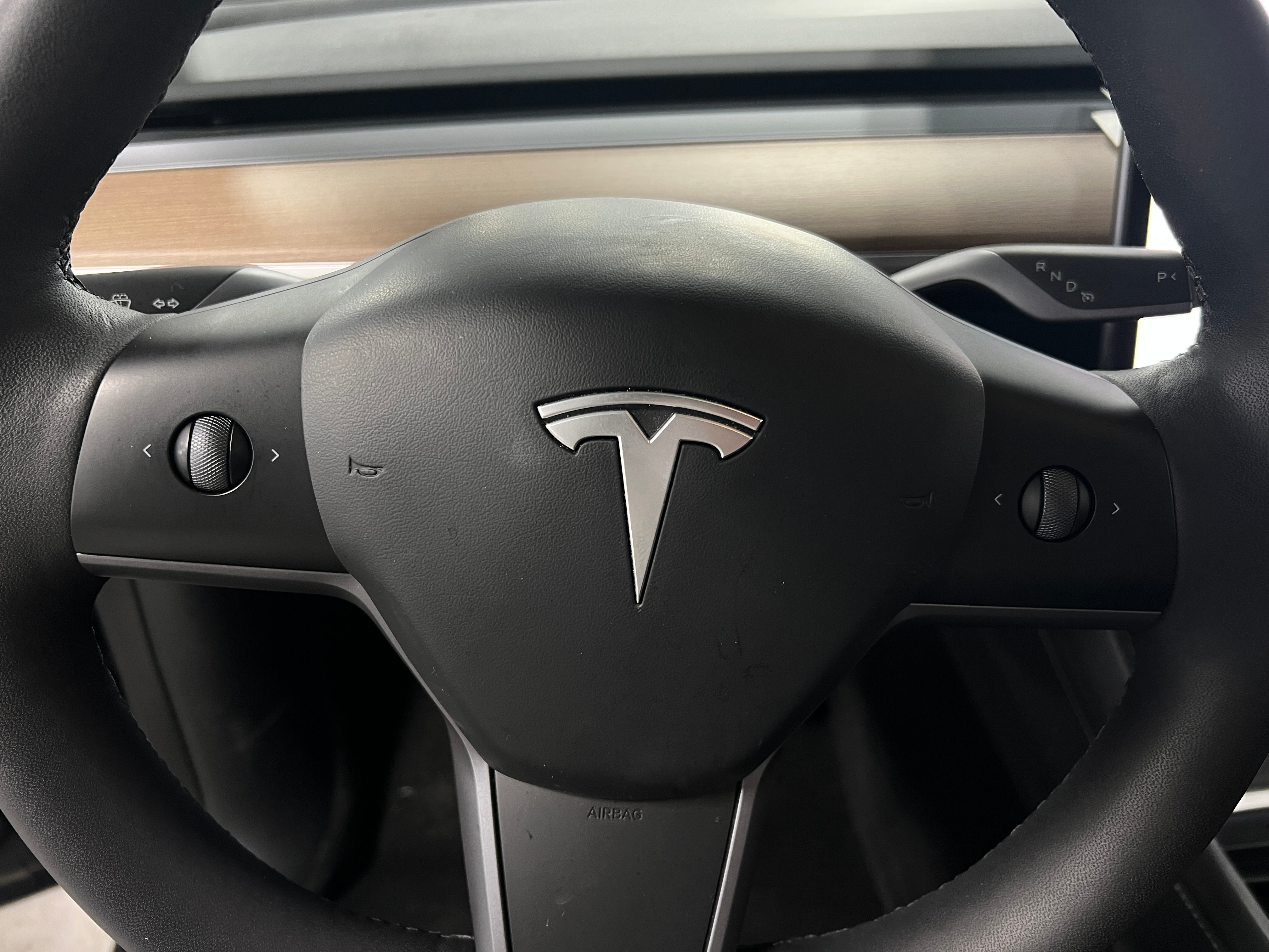 2023 Tesla Model Y Long Range 4