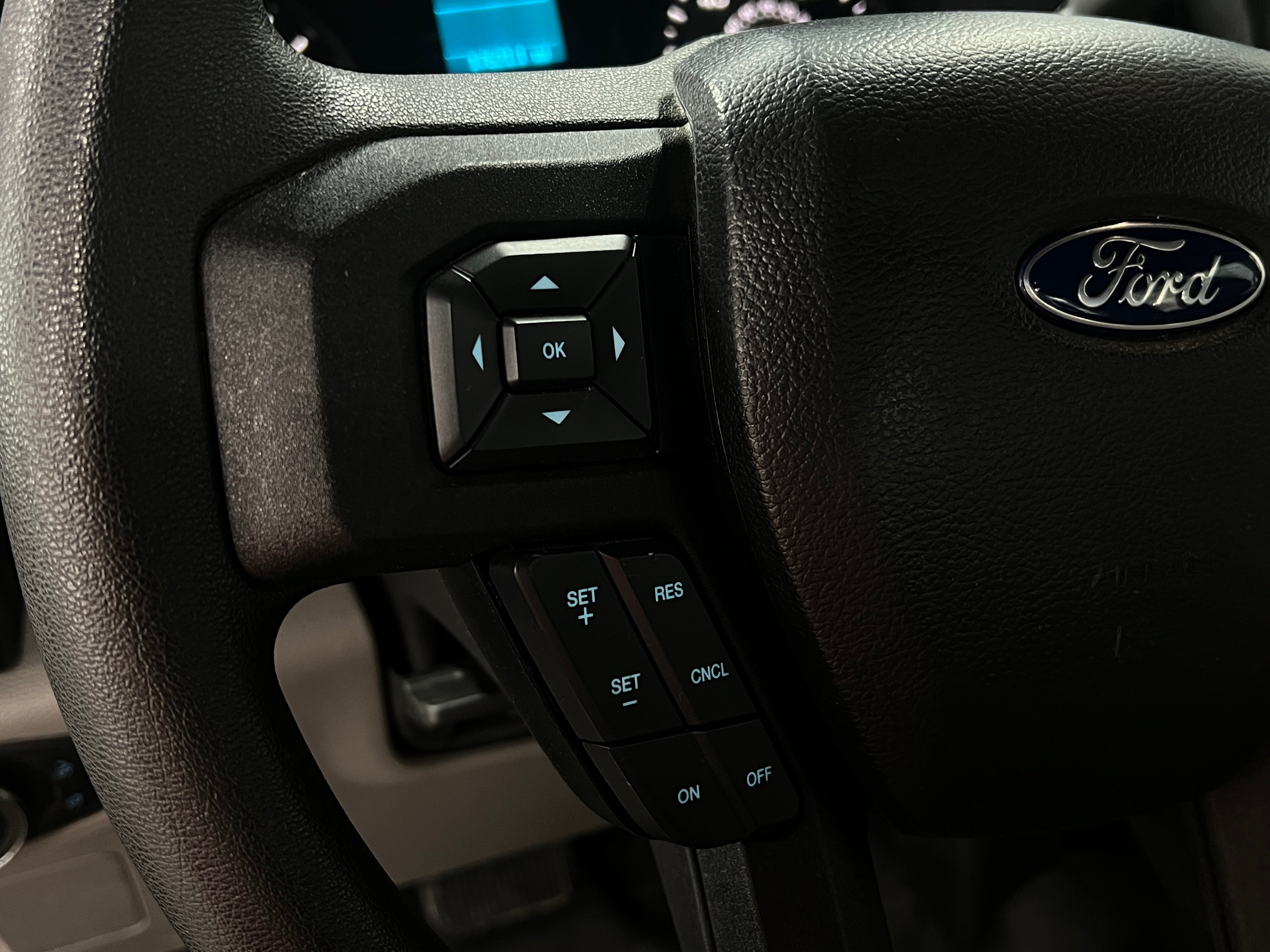 2020 Ford Econoline E-150 5