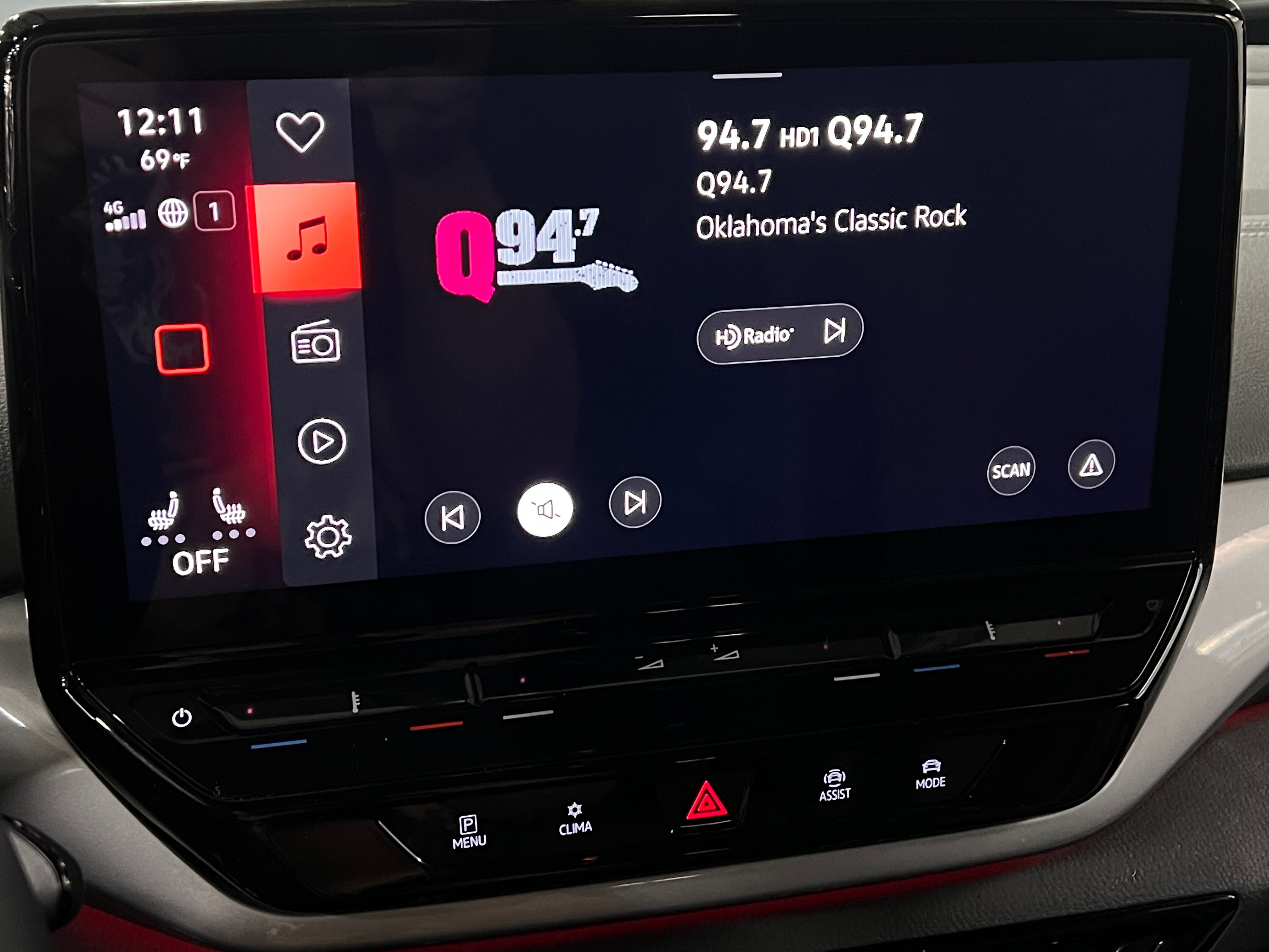 2023 Volkswagen ID.4 Pro S 3