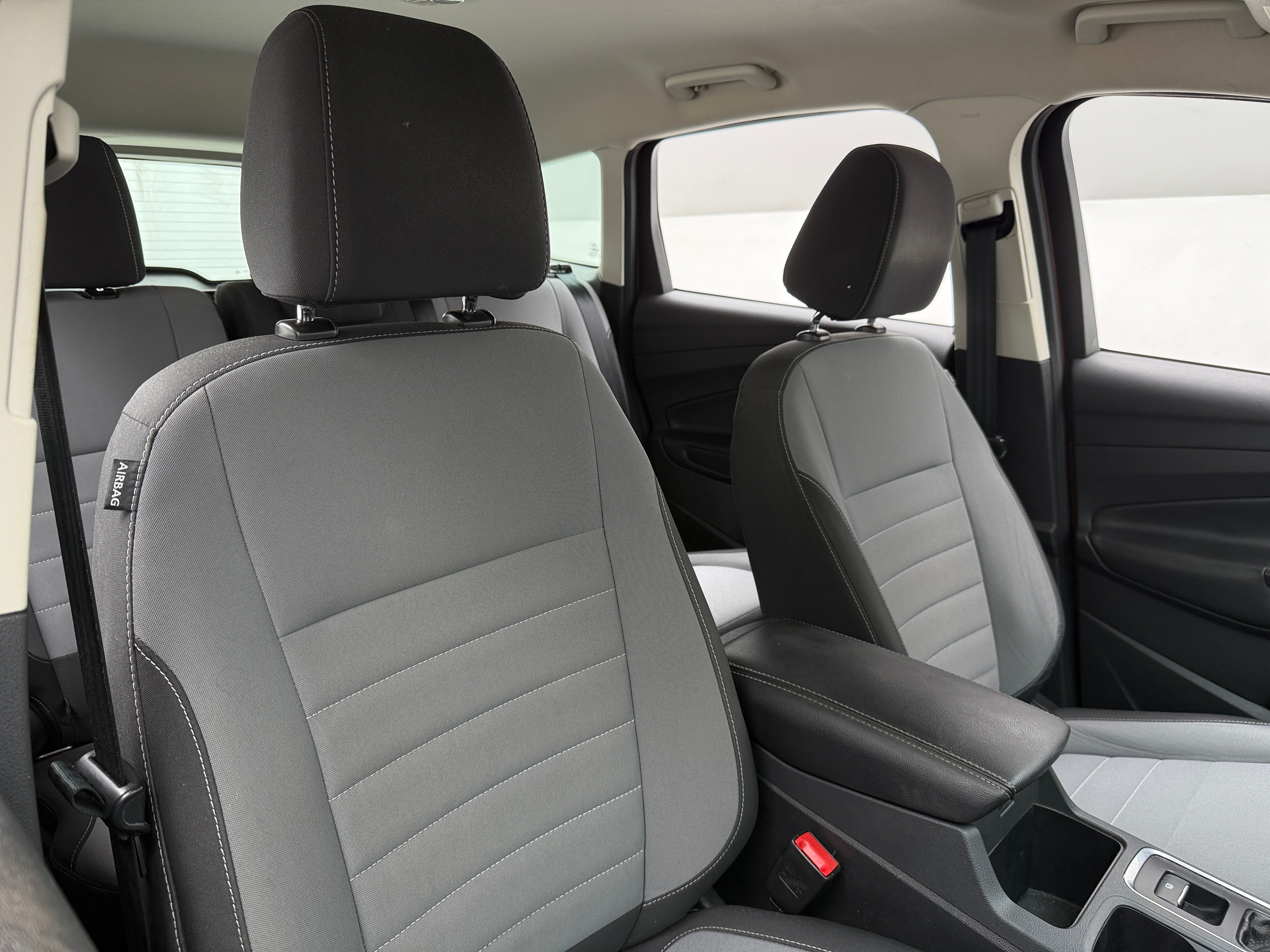 2017 Ford Escape S 2