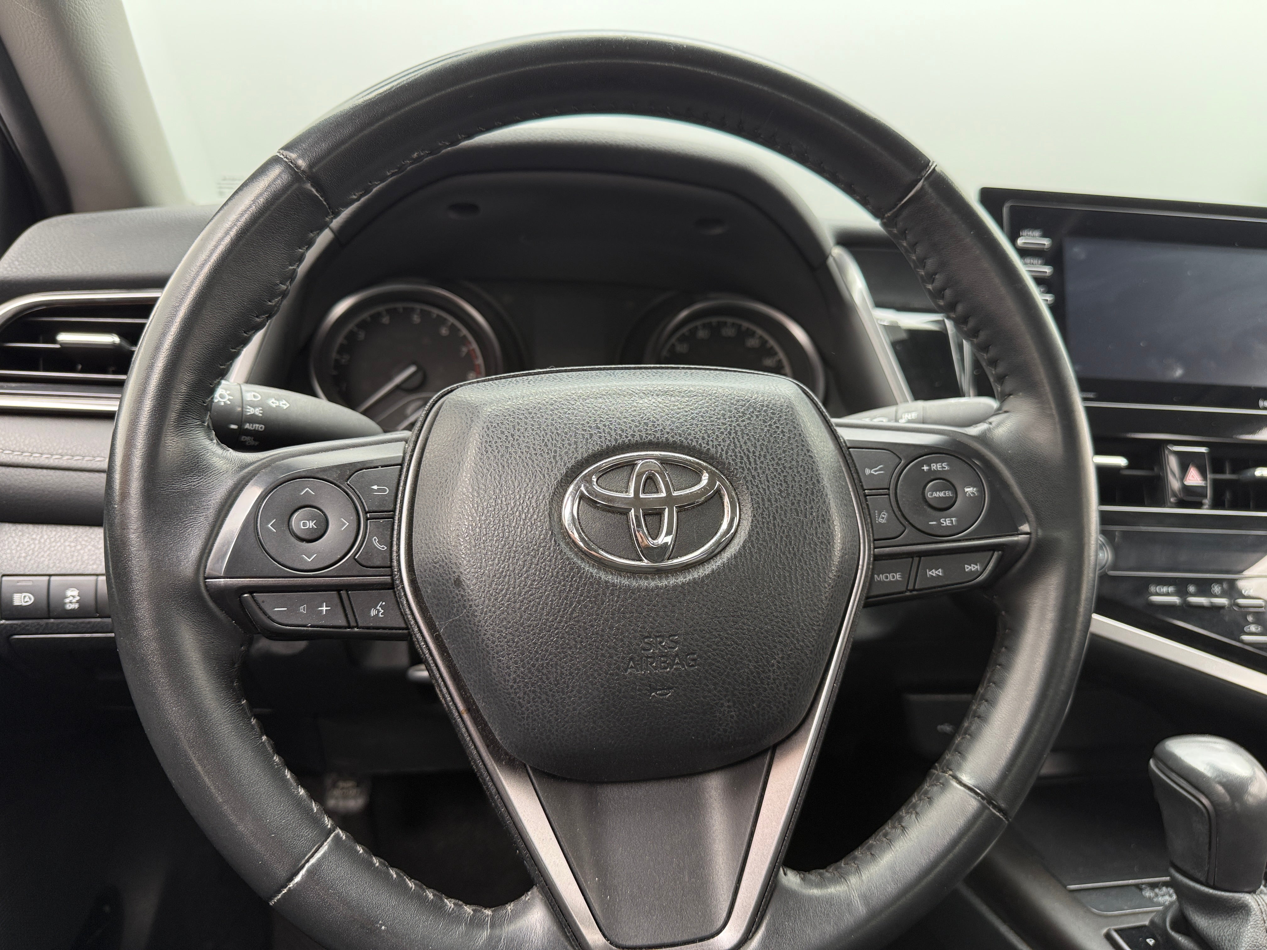2024 Toyota Camry SE 4