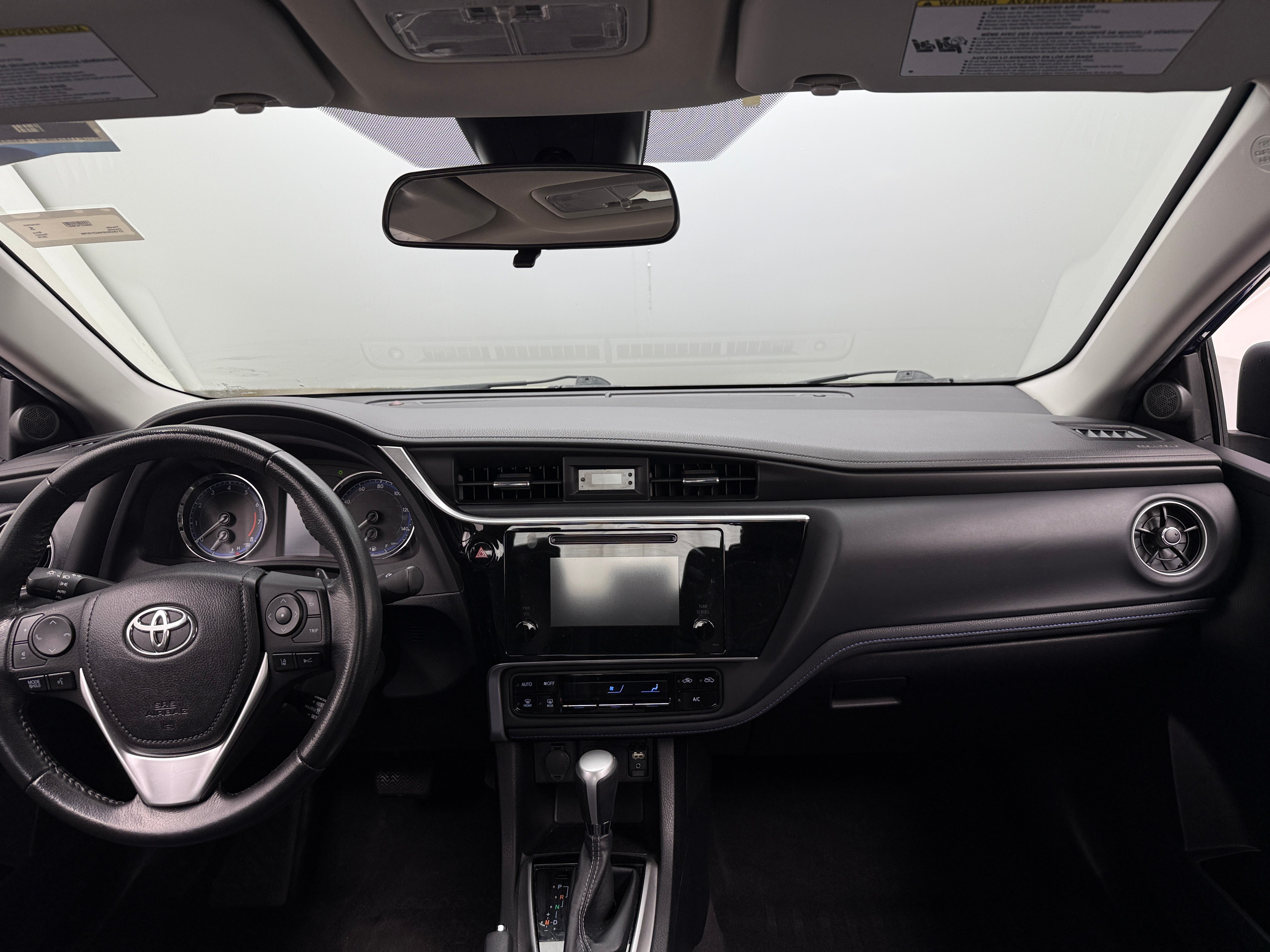2019 Toyota Corolla SE 2