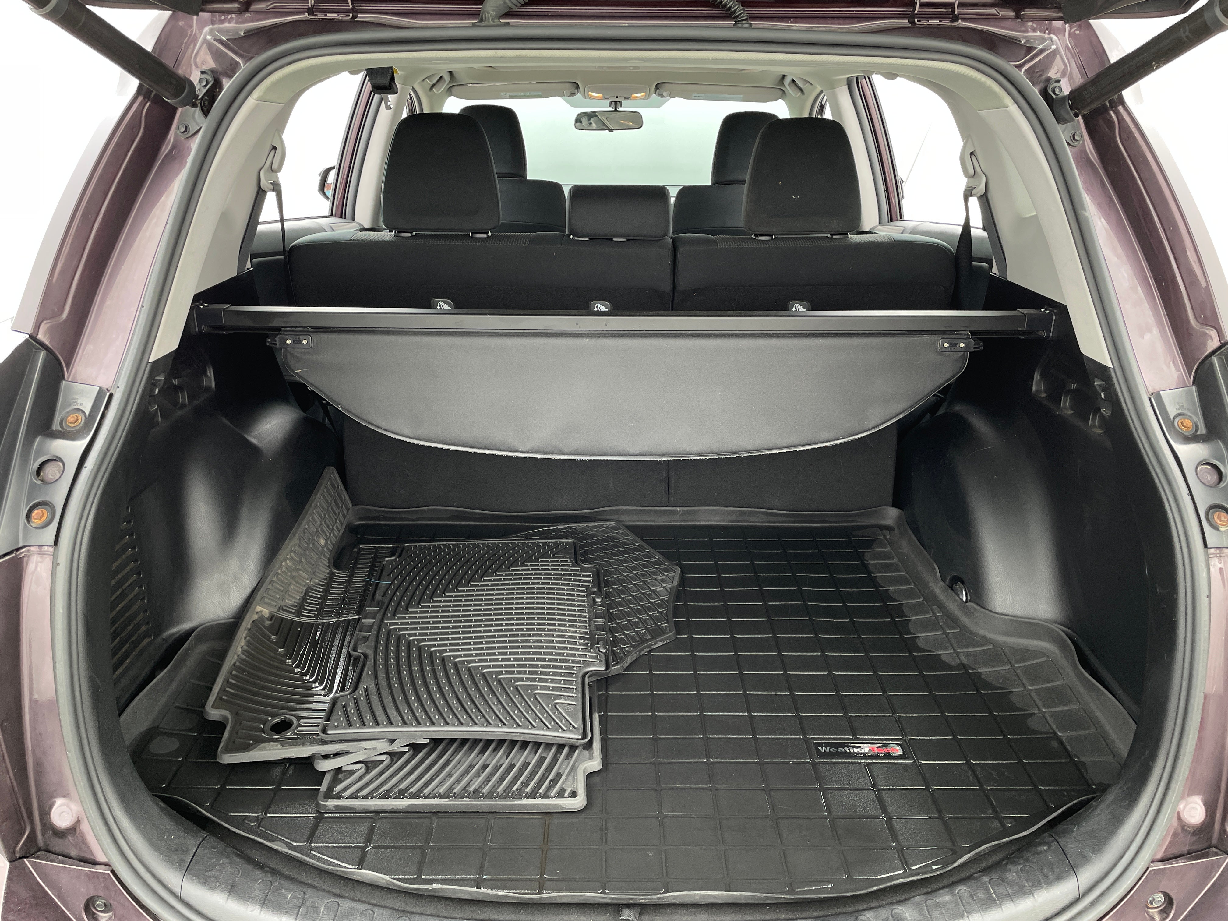 2016 Toyota RAV4 XLE 7