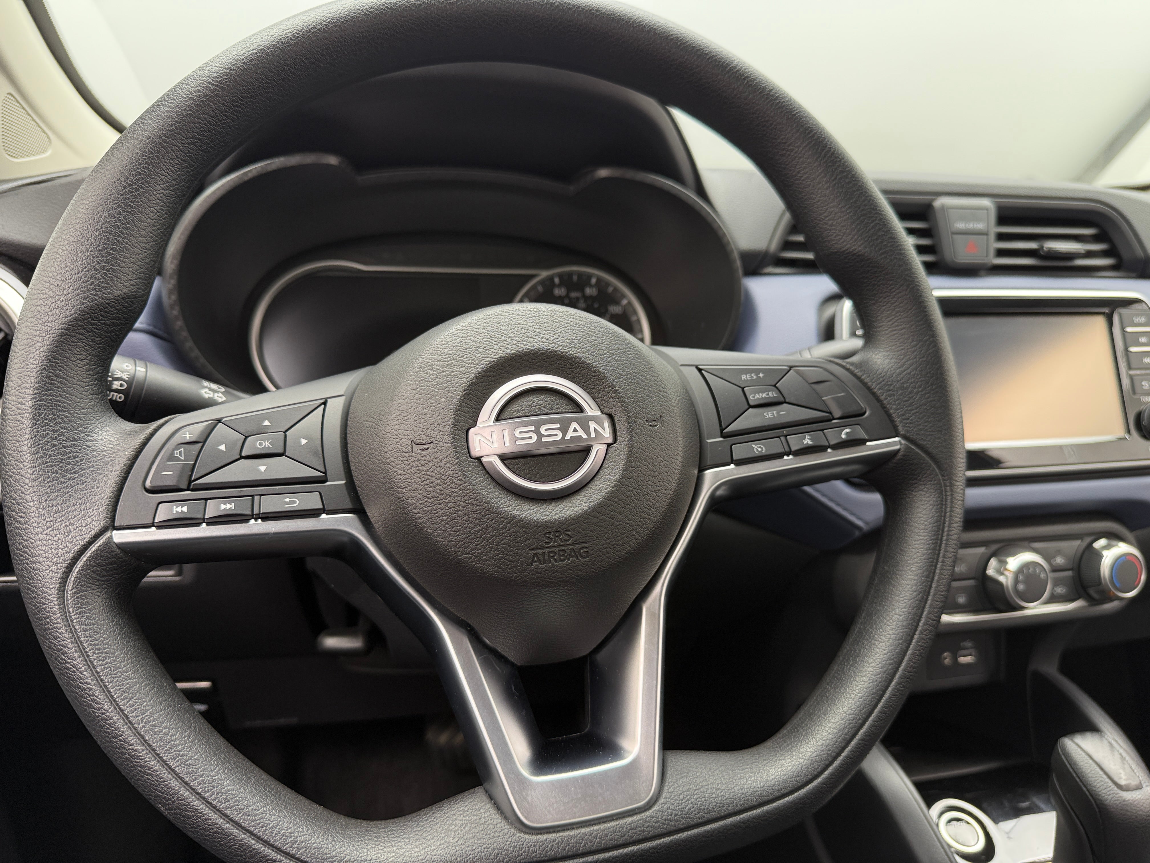 2024 Nissan Versa SV 5