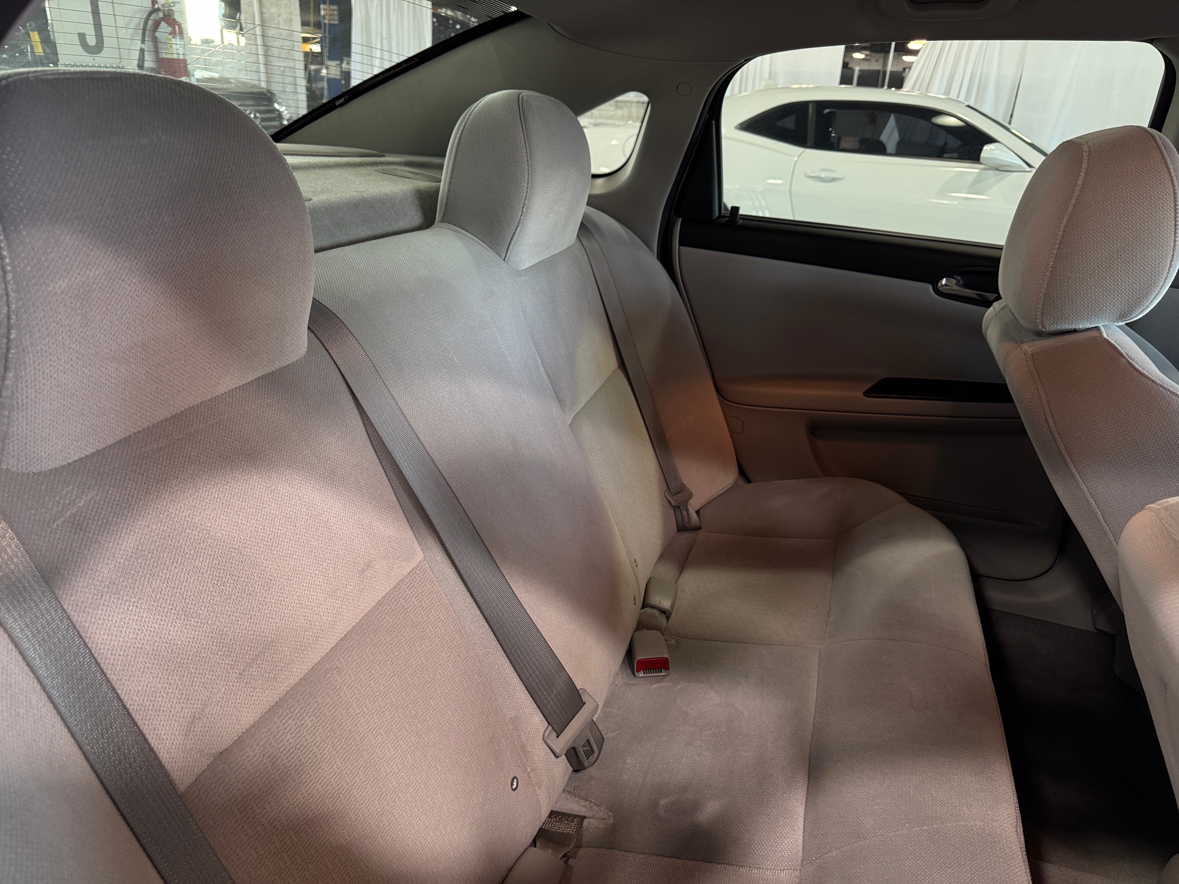 2012 Chevrolet Impala LS 6