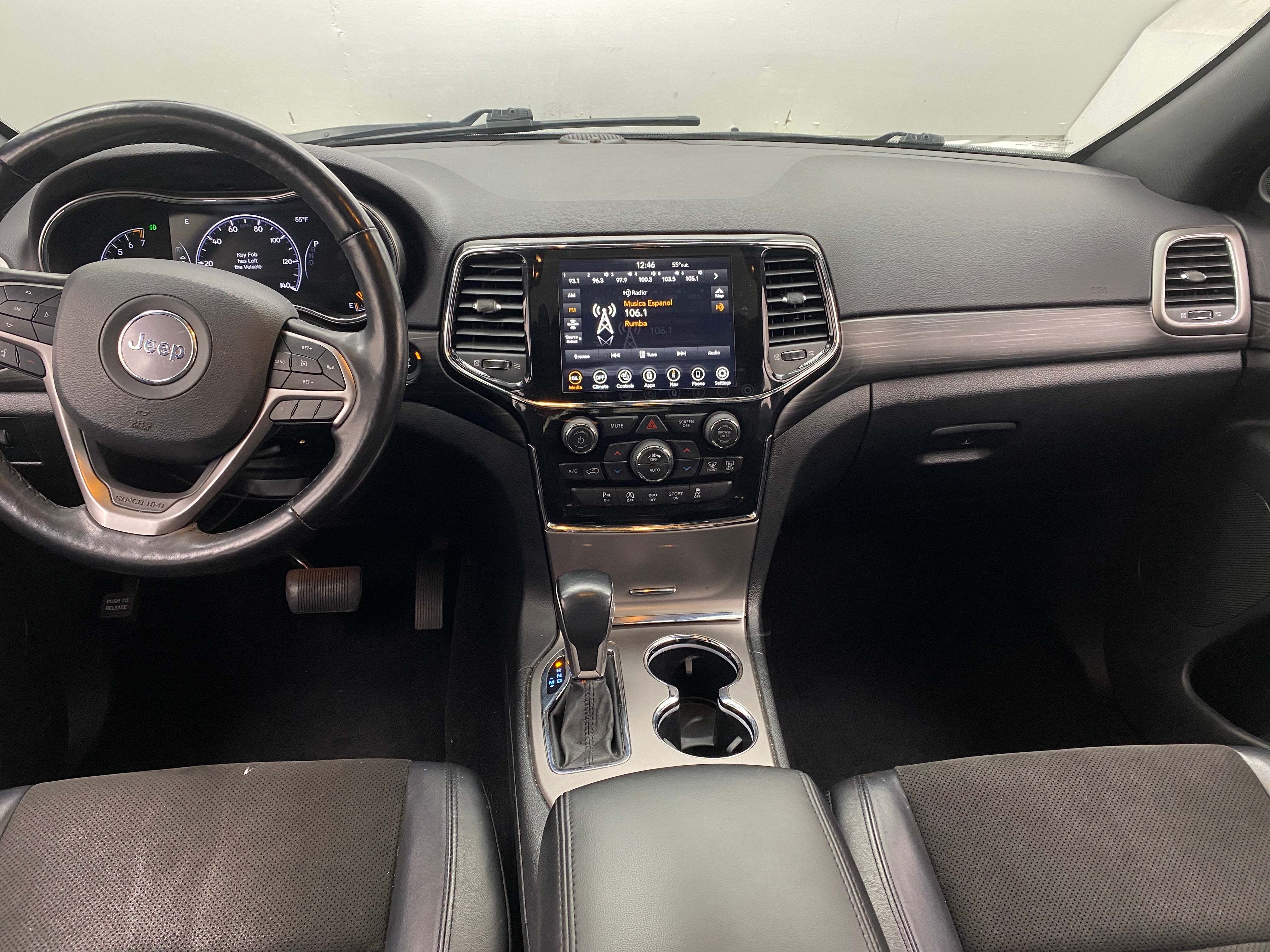 2021 Jeep Grand Cherokee Laredo 2