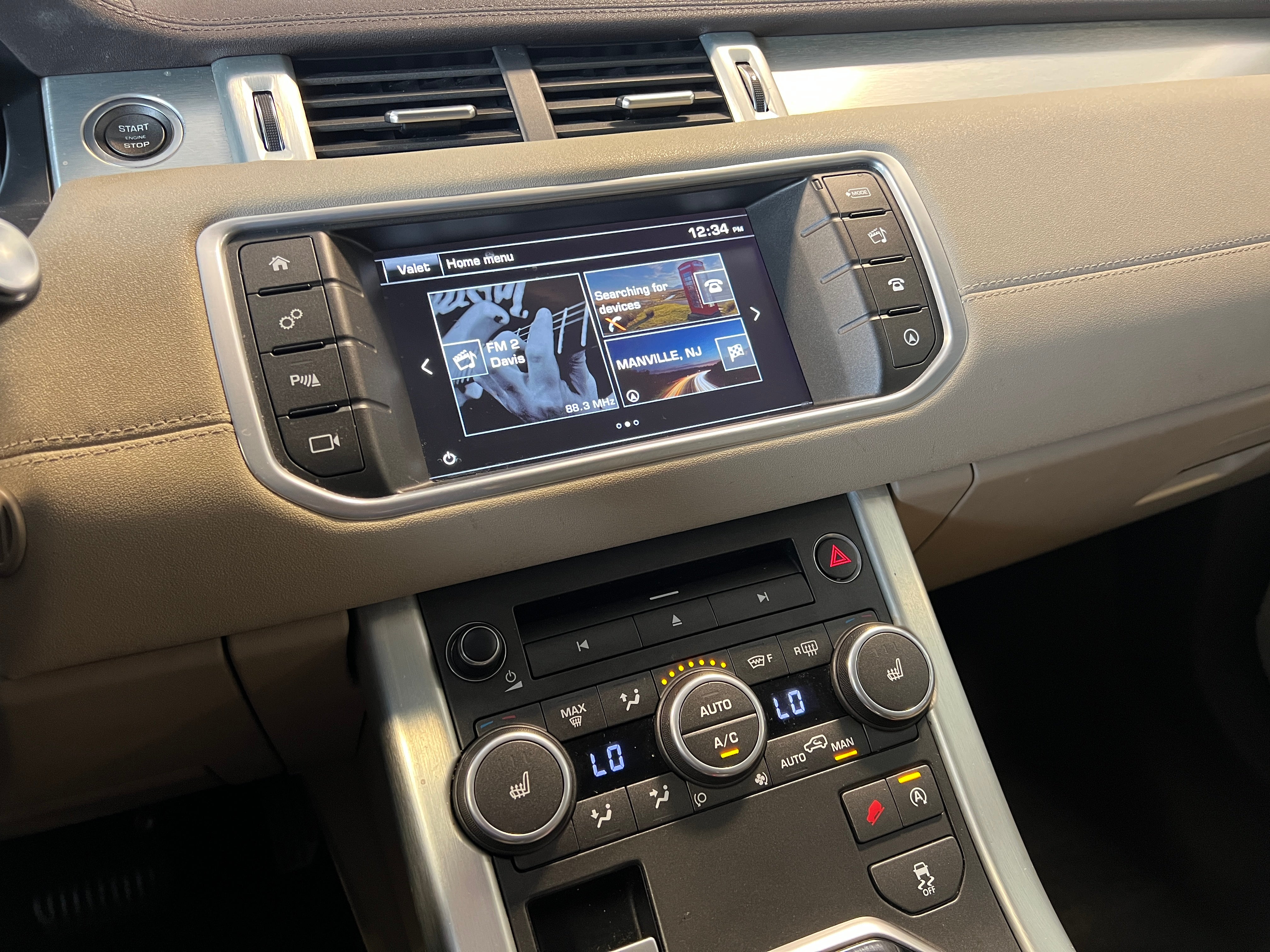 2016 Land Rover Range Rover Evoque SE 3