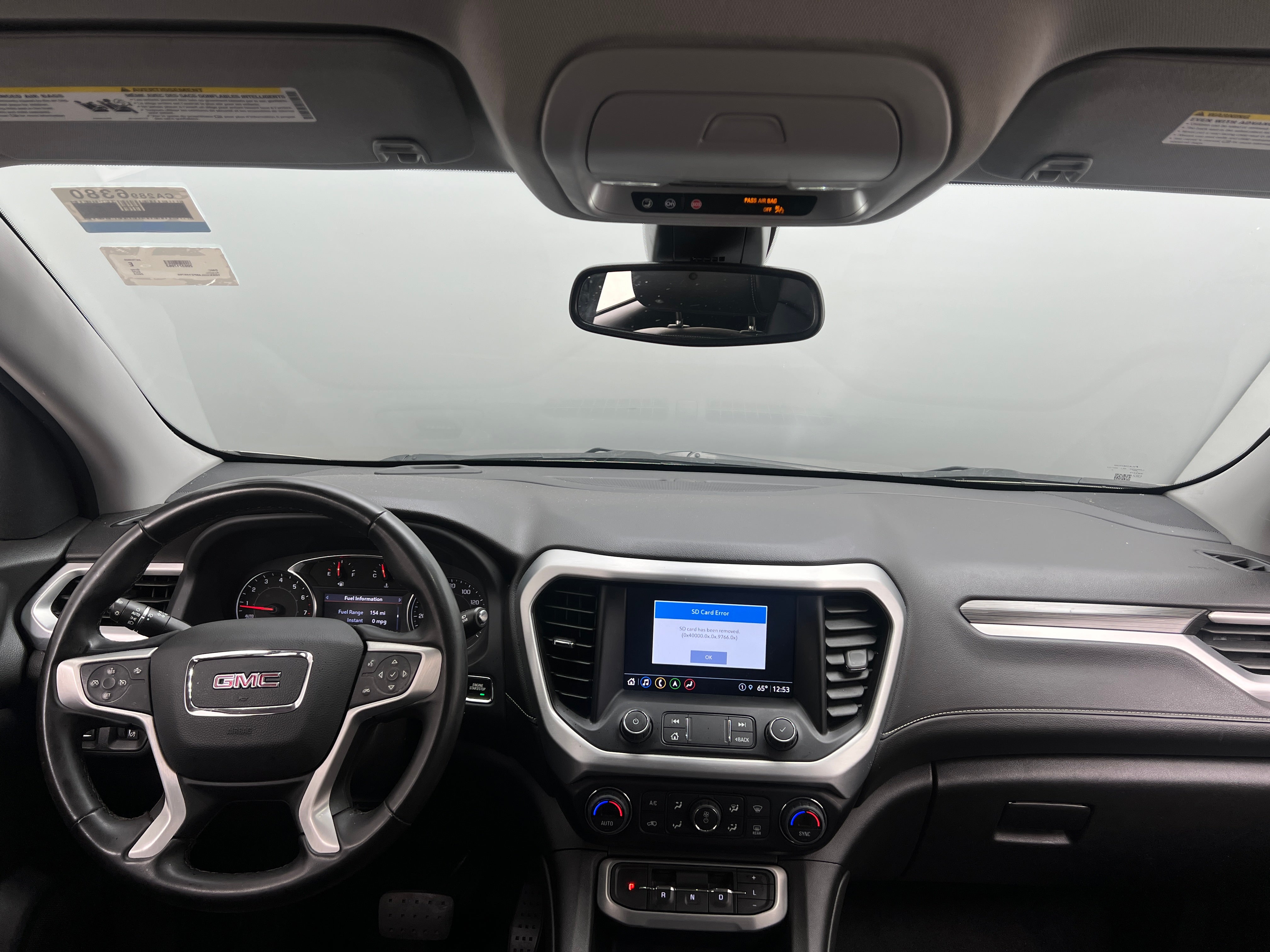 2023 GMC Acadia SLT 3
