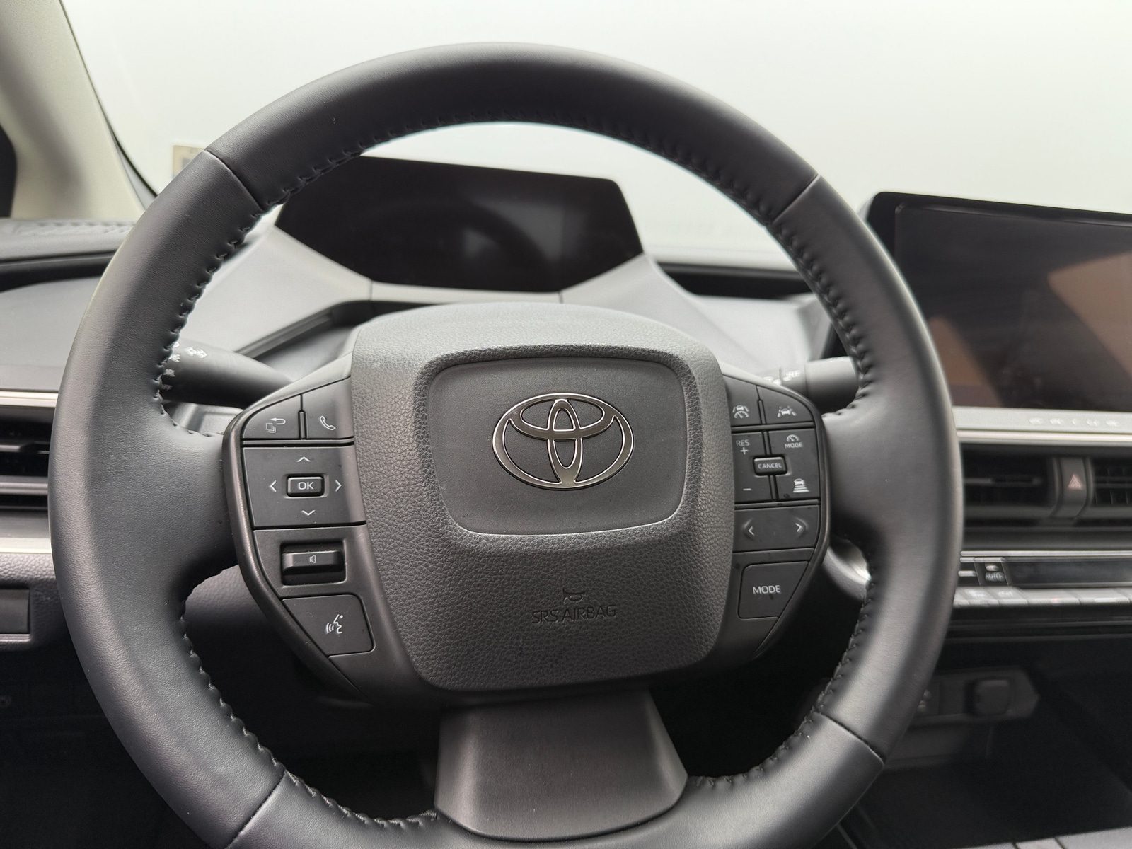 Thumbnail: 2024 Toyota Prius - 5