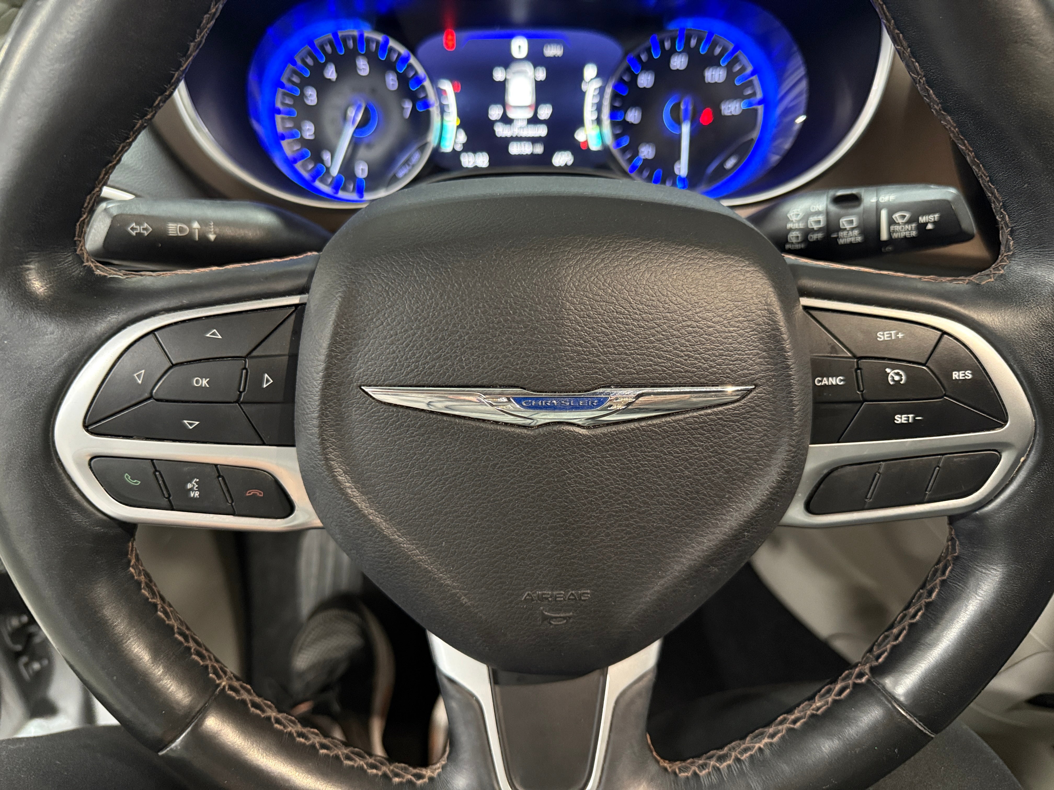 2018 Chrysler Pacifica  4