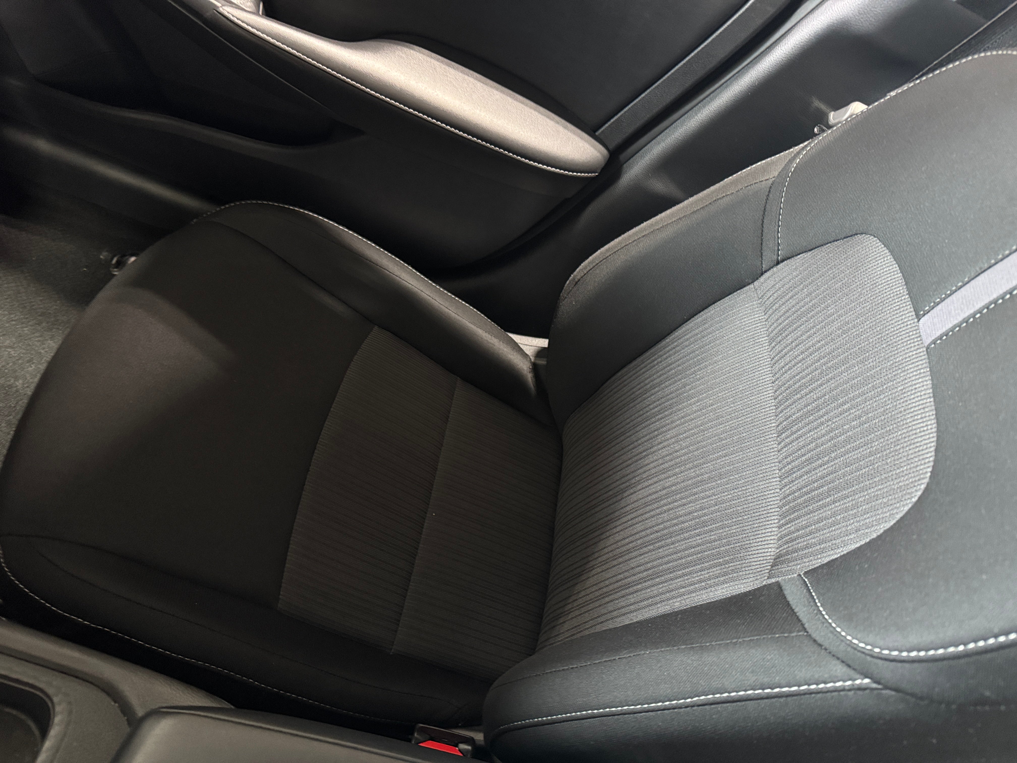 2024 Nissan Sentra SV 2