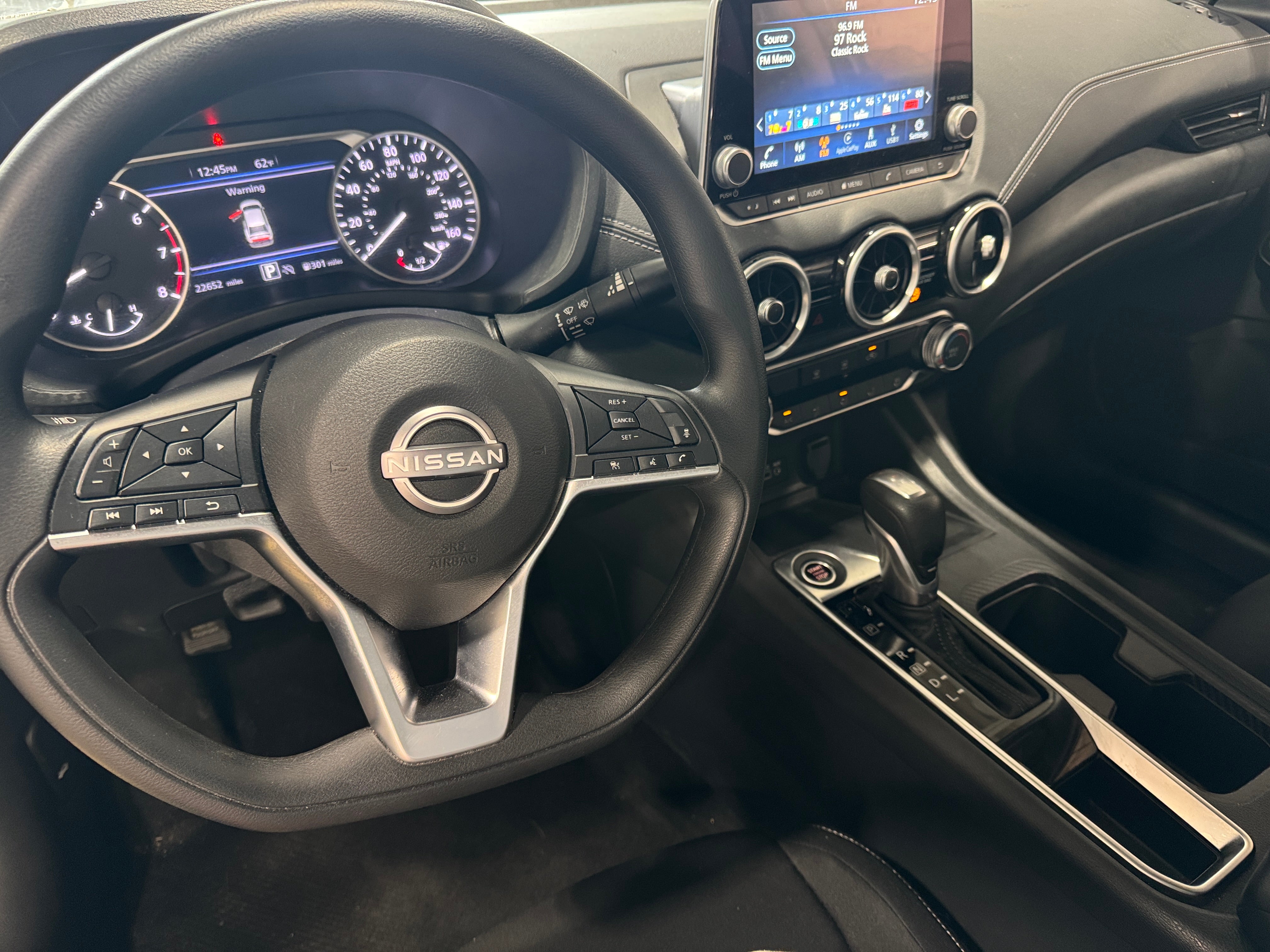 2024 Nissan Sentra SV 3