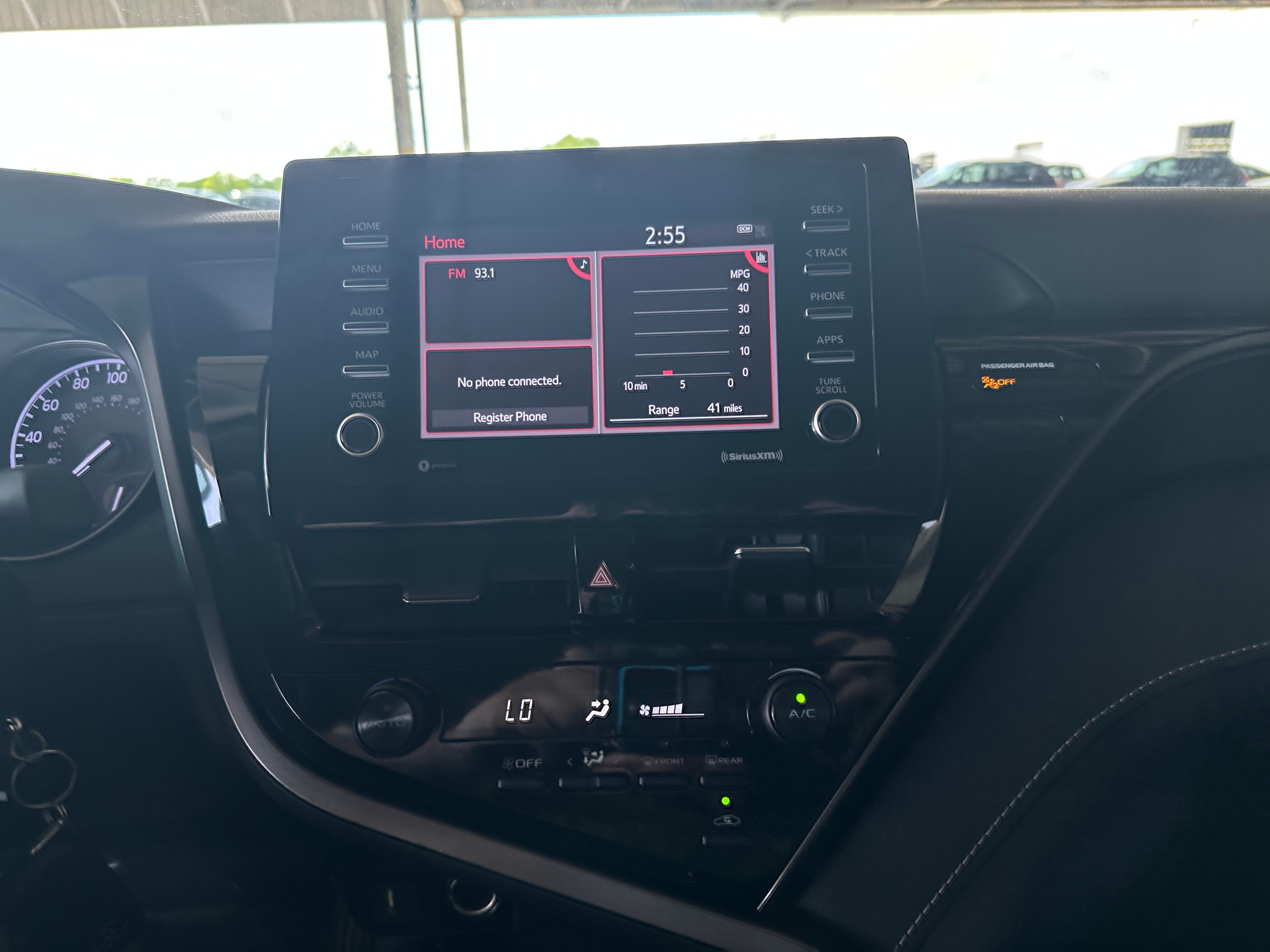 2021 Toyota Camry SE 3