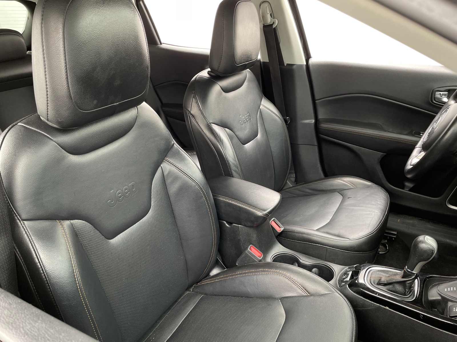 Thumbnail: 2018 Jeep Compass - 2