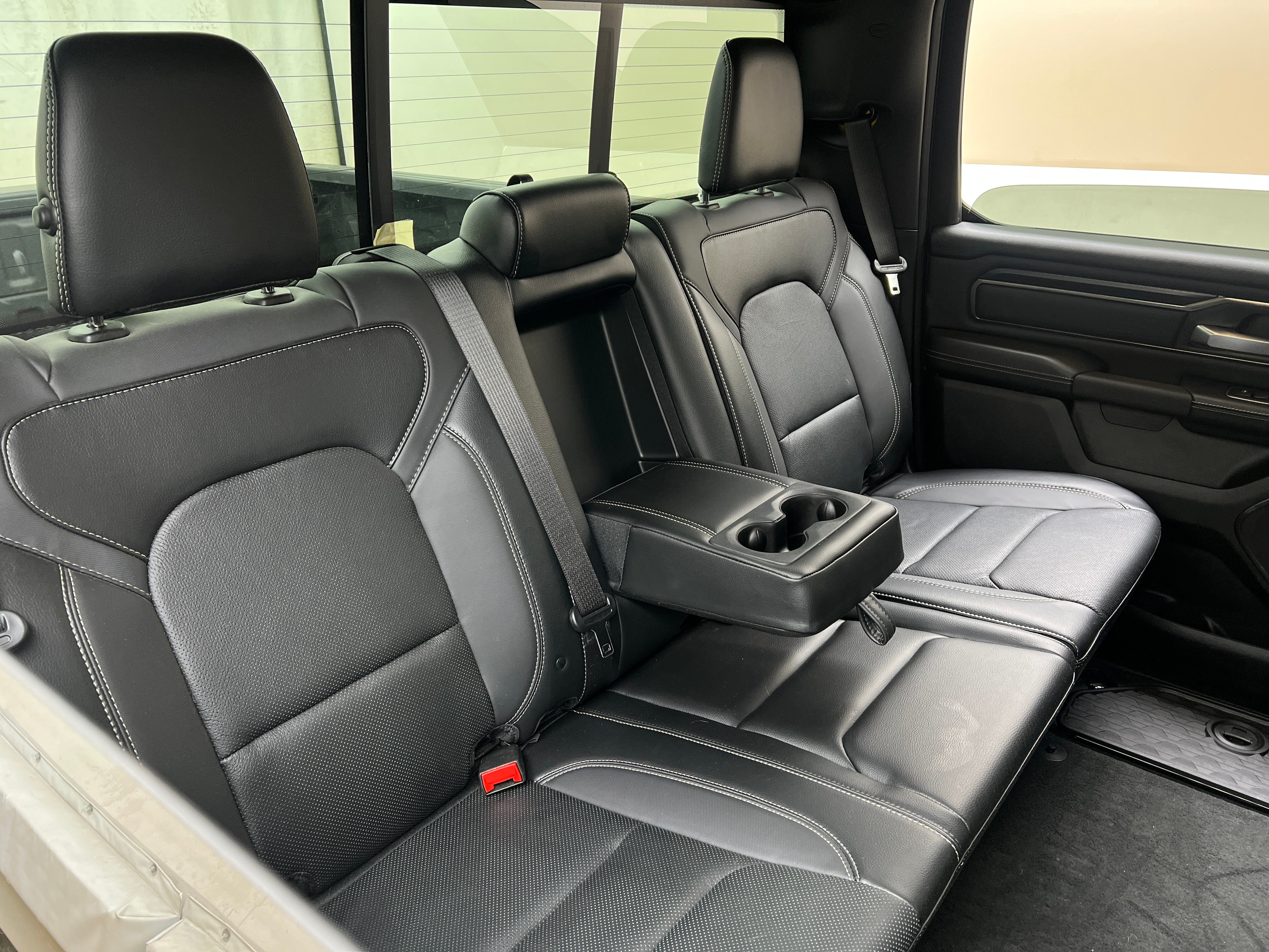 2023 RAM 1500 Rebel 5