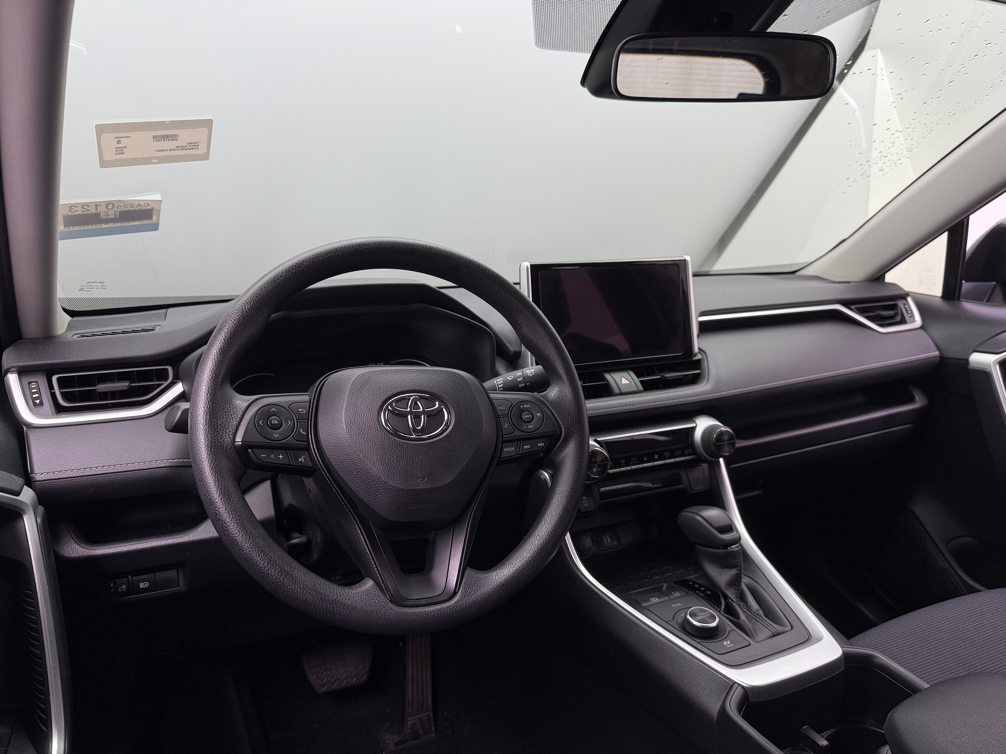 2023 Toyota RAV4 LE 3